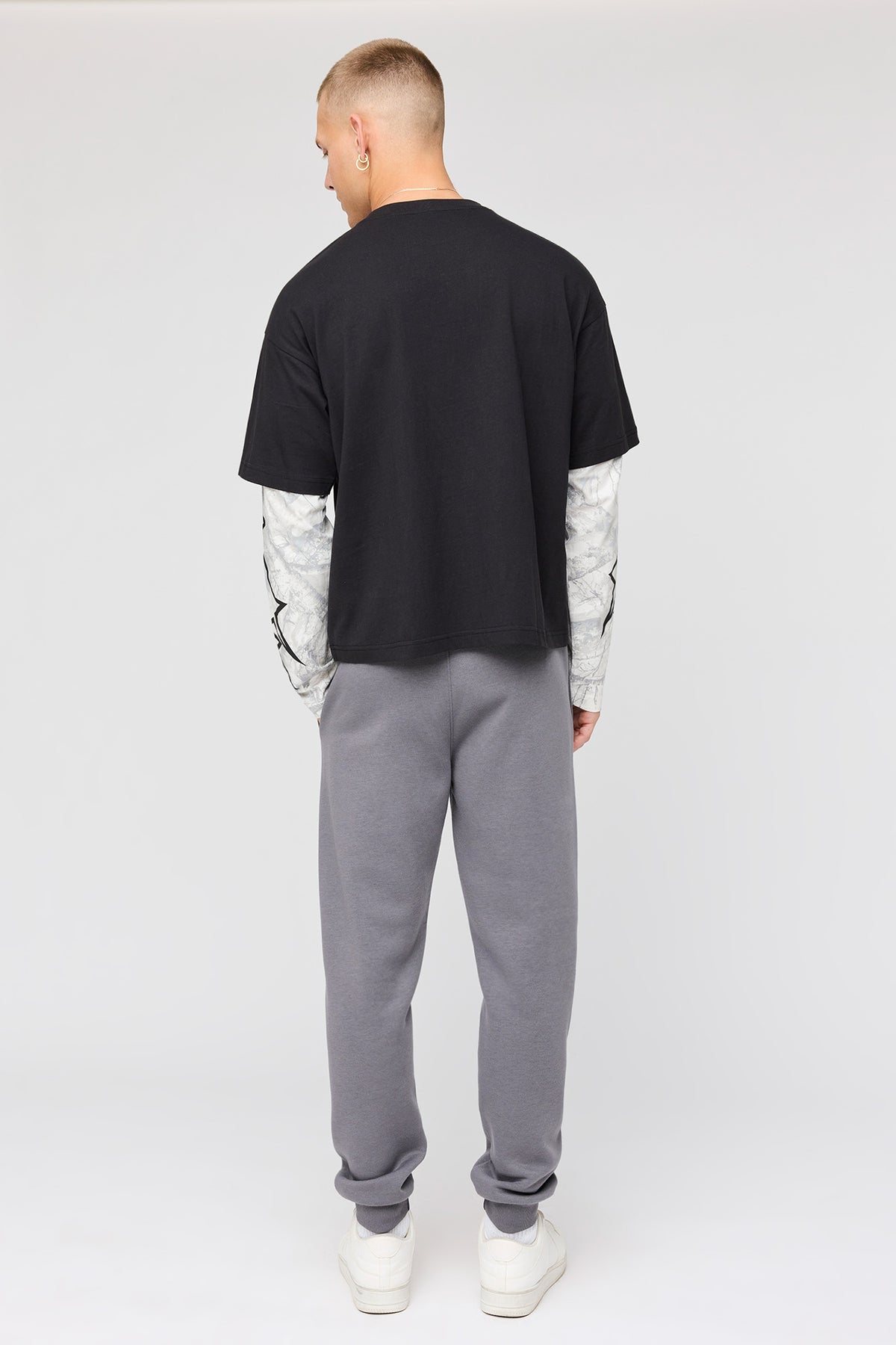 Vue alternative 3. Jogger en molleton