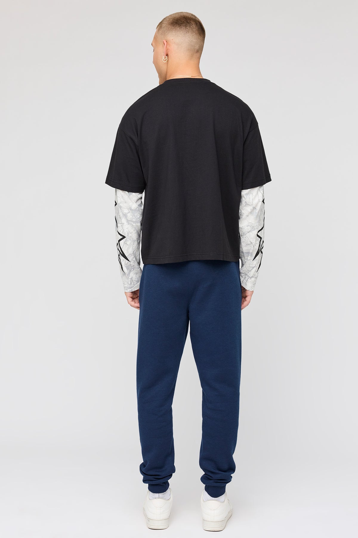 Alt View 3. Fleece Jogger - Navy