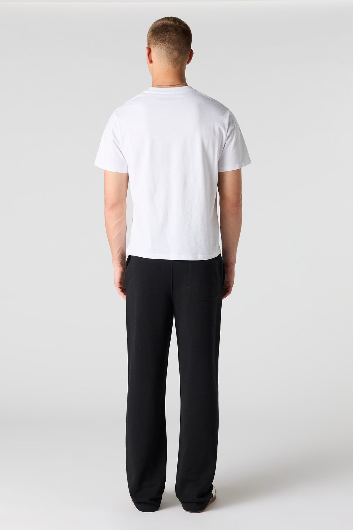 Alt View 3. Loose Fleece Jogger - Black