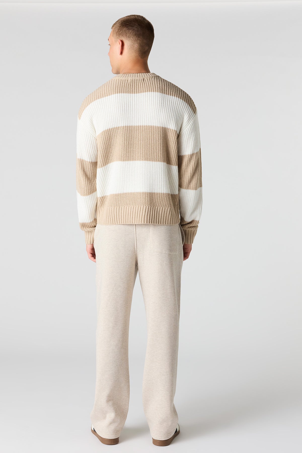 Alt View 3. Loose Fleece Jogger - Light Brown