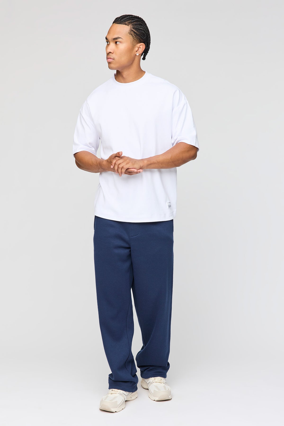 Alt View 2. Fleece Loose Sweatpant - Navy