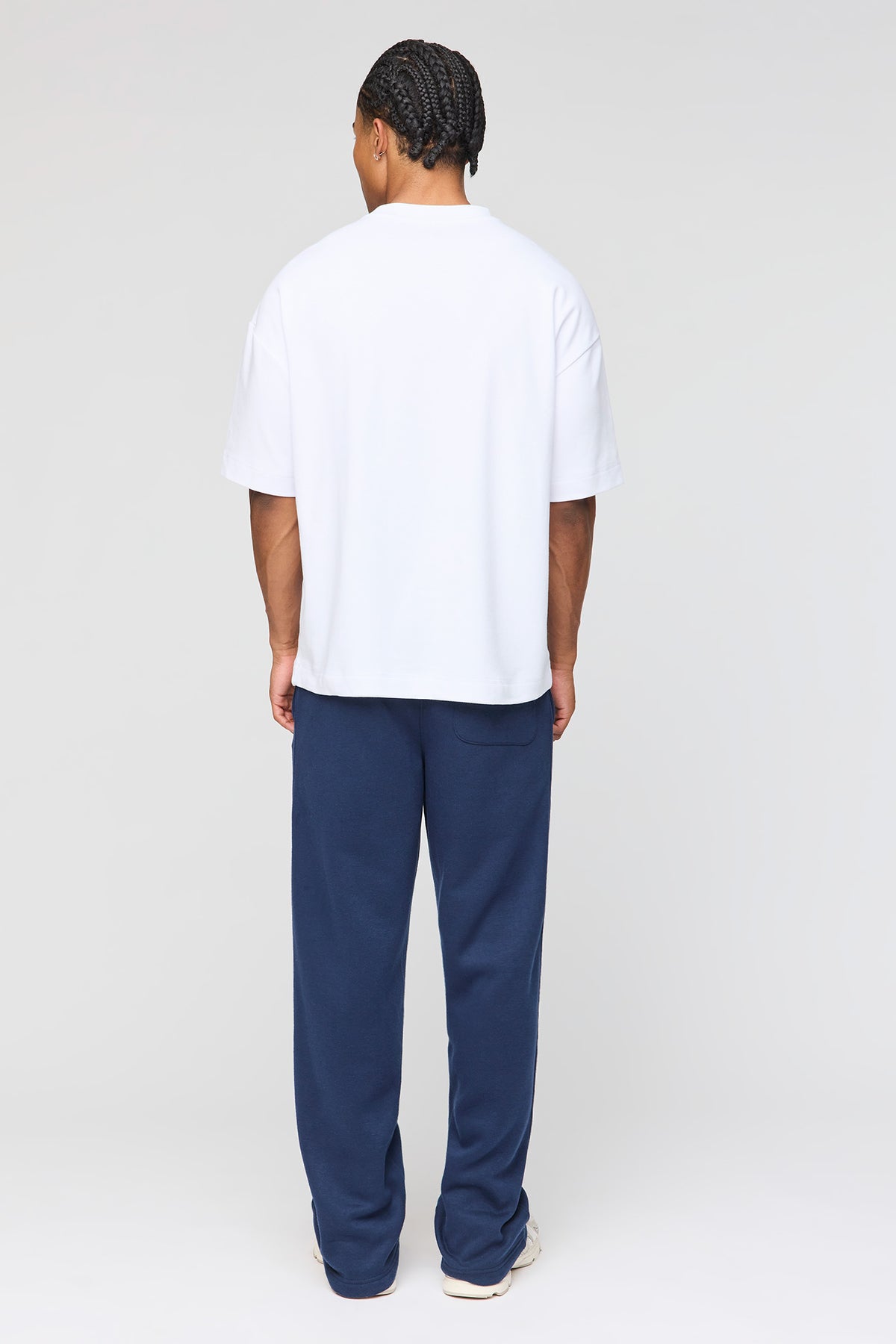 Alt View 3. Fleece Loose Sweatpant - Navy