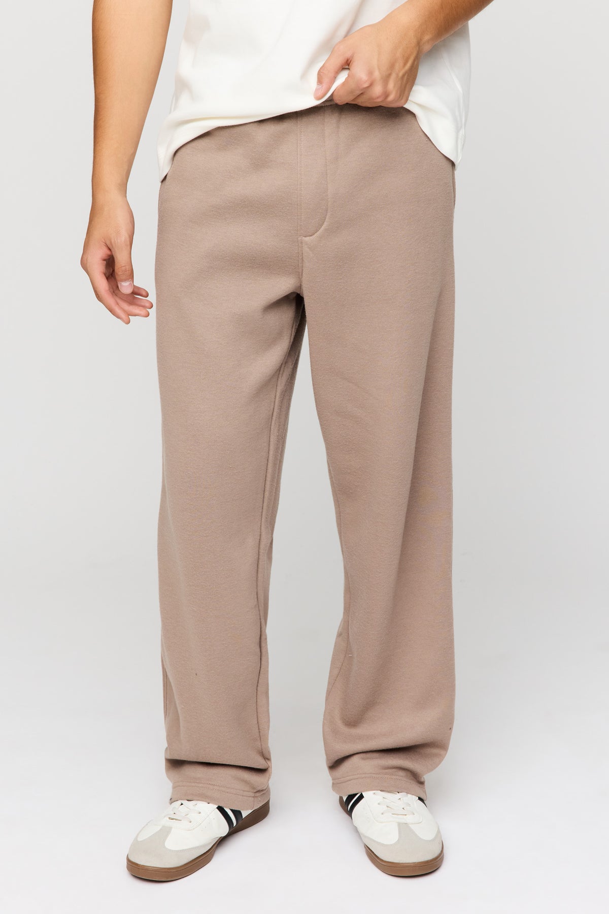 Fleece Loose Sweatpant - Light Brown