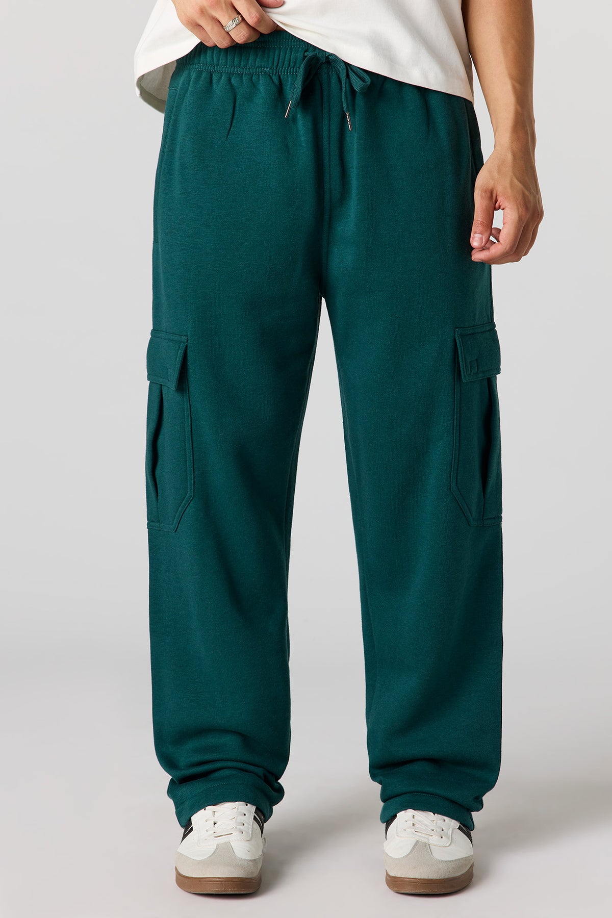 Pantalon d'entraînement cargo baggy en molleton