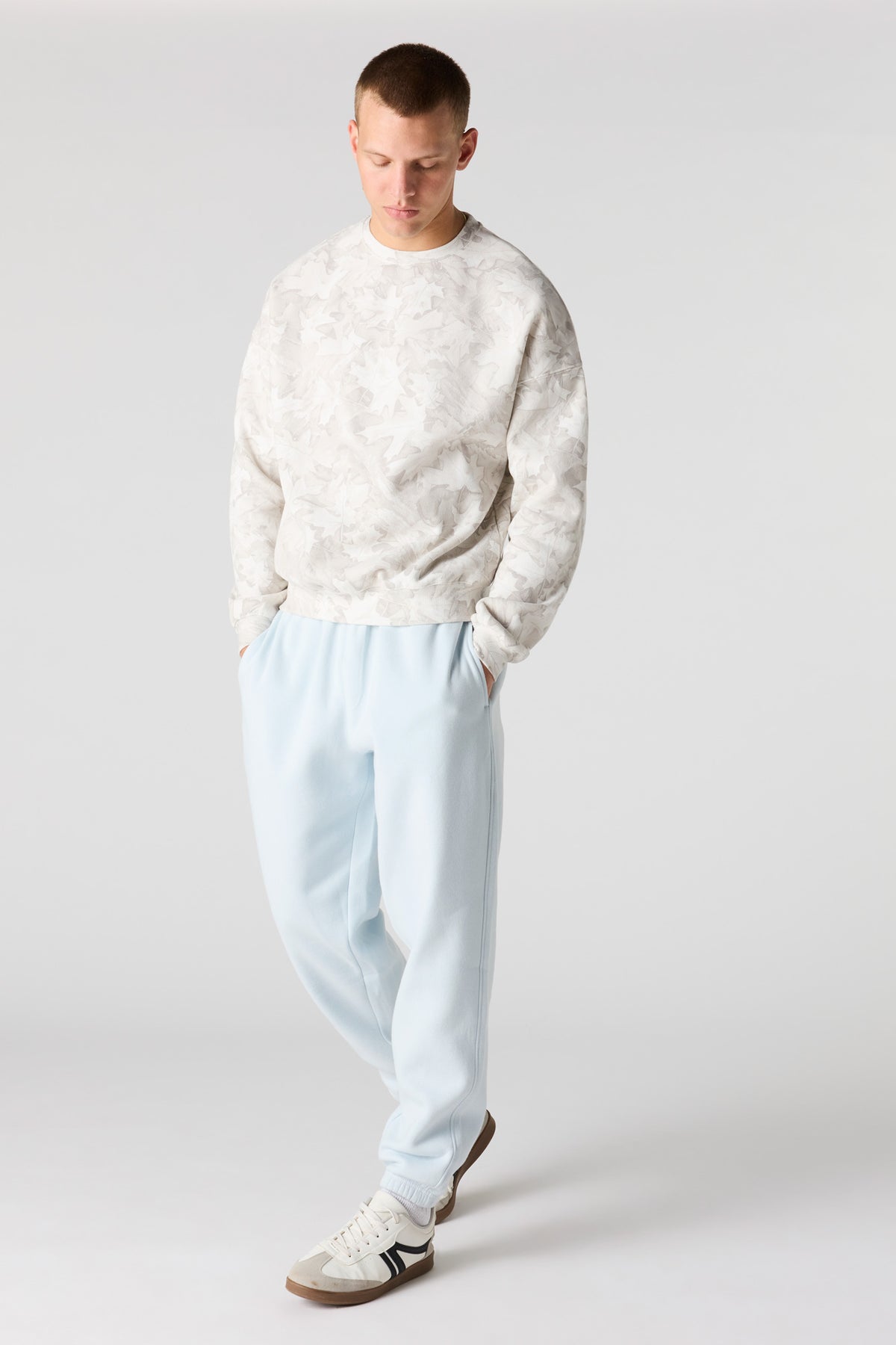 Vue alternative 2. Pantalon d'entraînement baggy en molleton lourd de qualité supérieure
