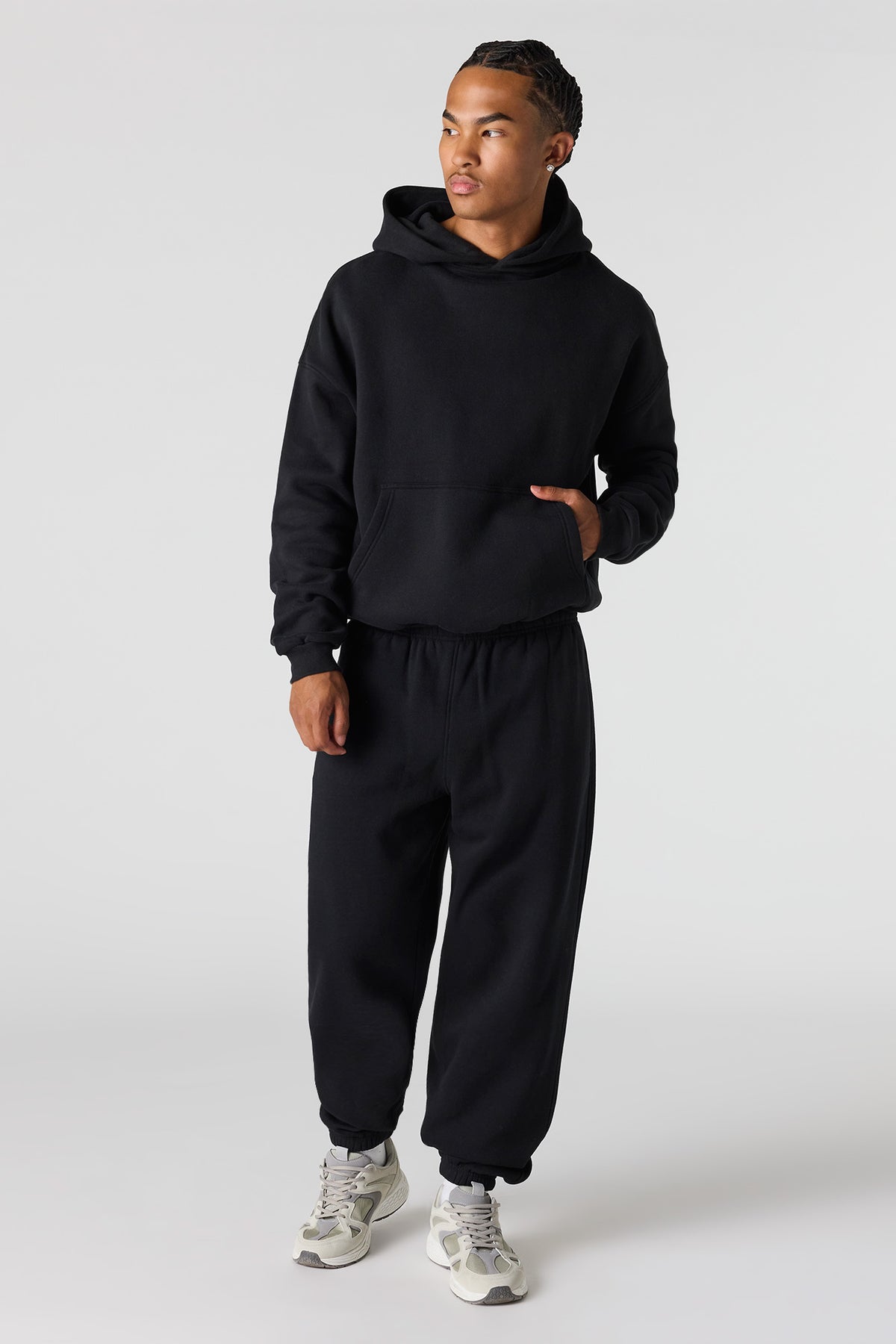 Alt View 2. Premium Heavyweight Fleece Baggy Sweatpant - Black