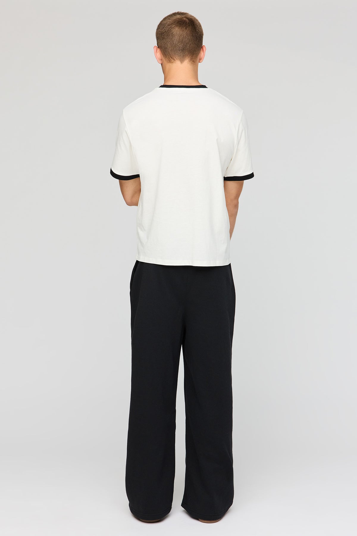 Alt View 3. Fleece Super Wide Leg Sweatpant - Black