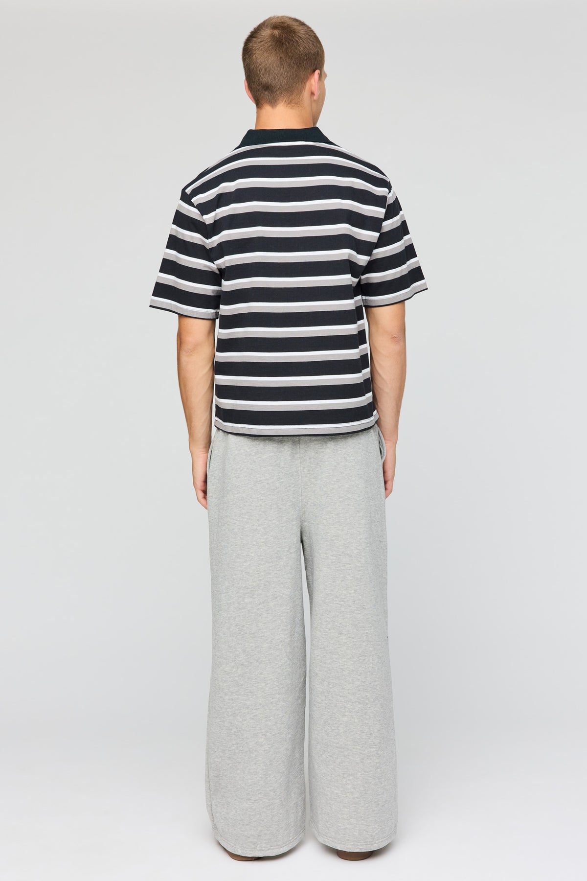 Alt View 3. Fleece Super Wide Leg Sweatpant - Heather Grey