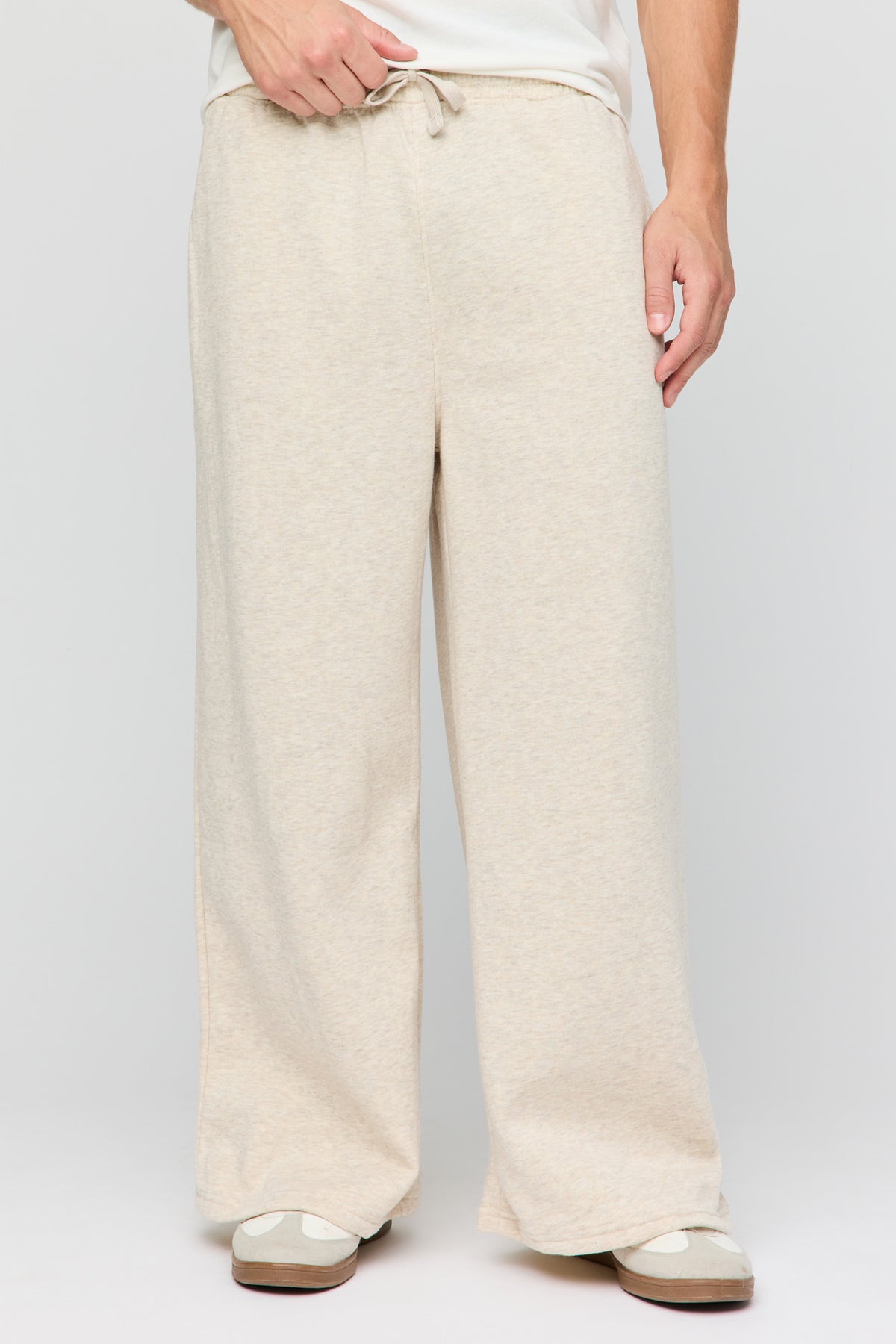 Pantalon d'entraînement à jambe super large en molleton