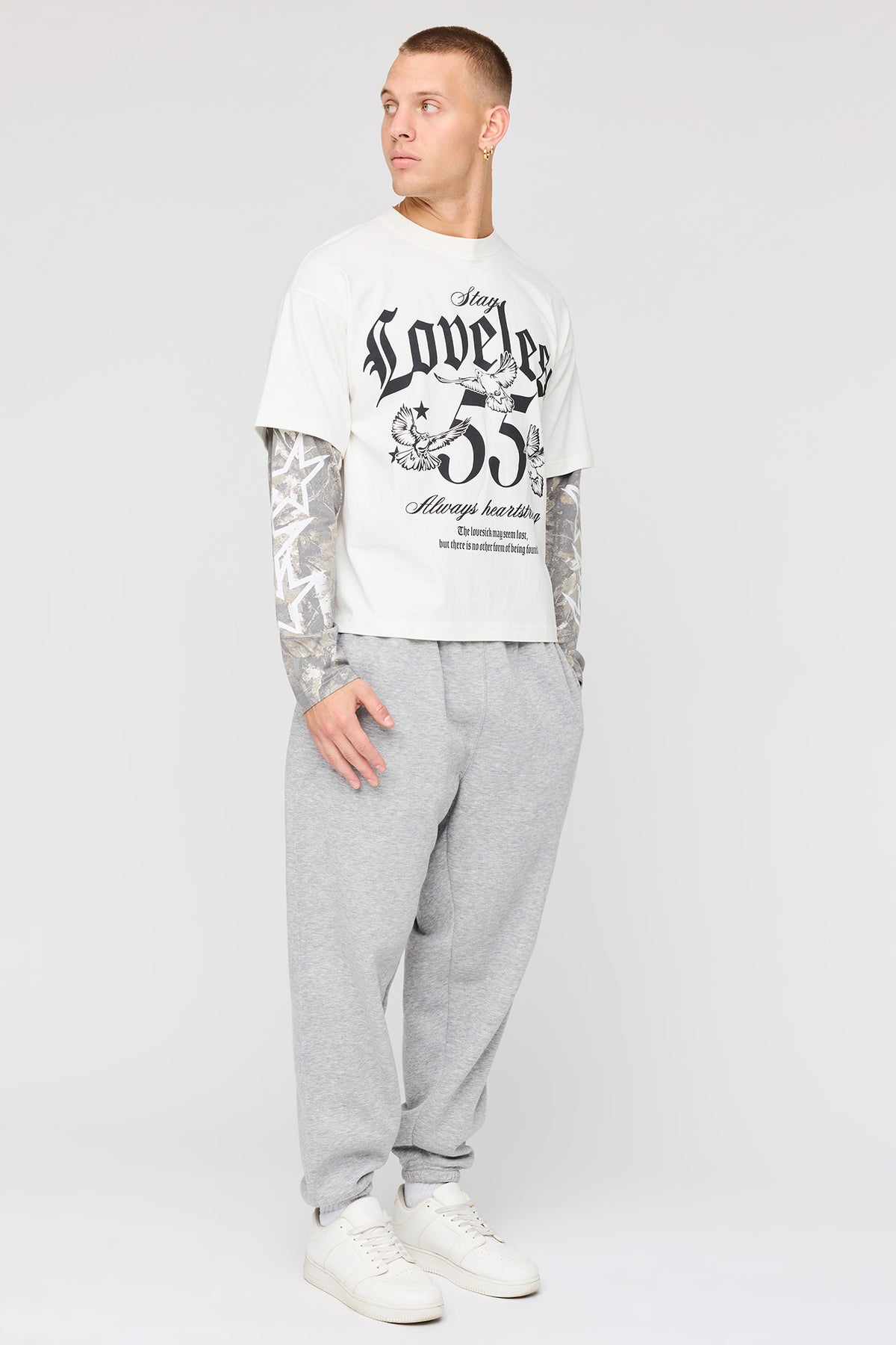 Alt View 3. Layered Twofer Graphic Long Sleeve Top - White