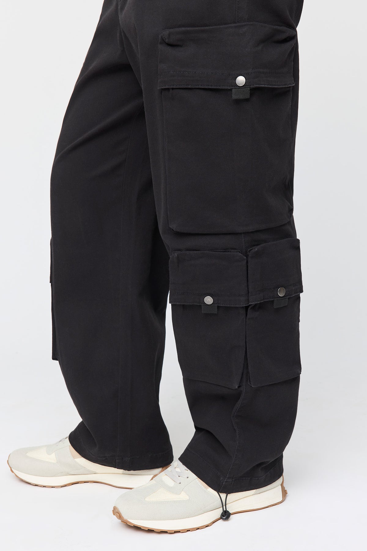 Vue alternative 4. Pantalon baggy cargo