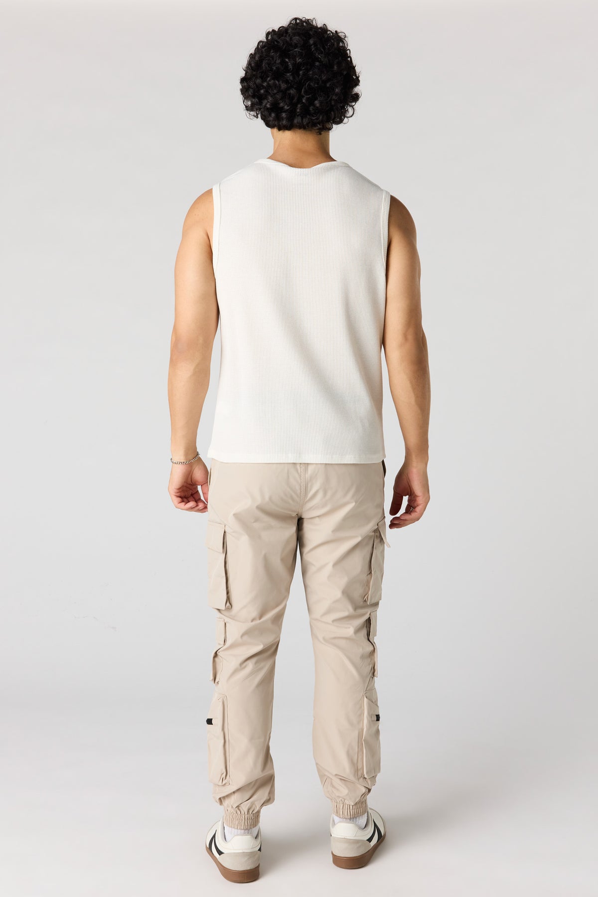Alt View 3. Classic Cargo Jogger - Natural