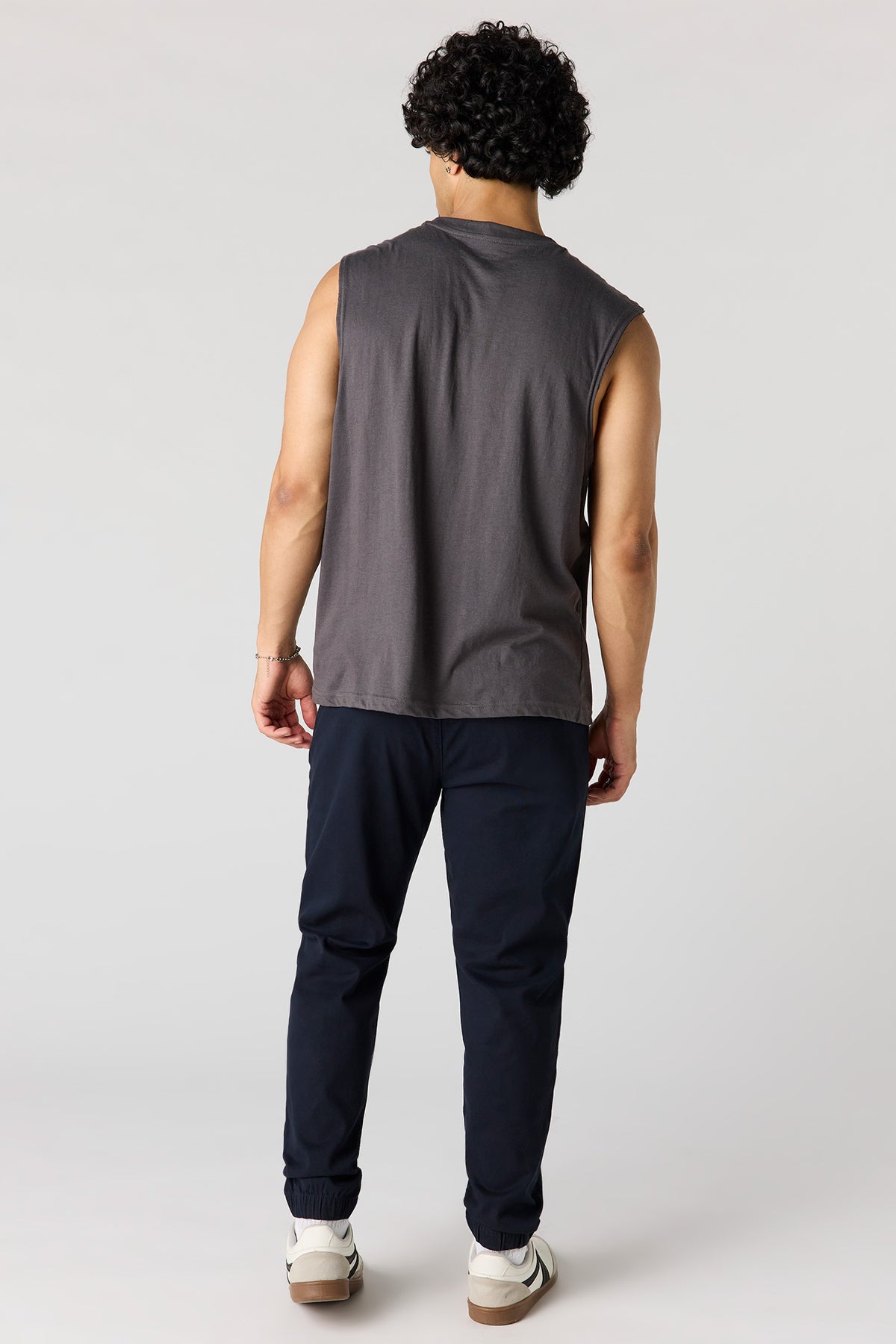Alt View 3. Classic Cargo Jogger - Navy