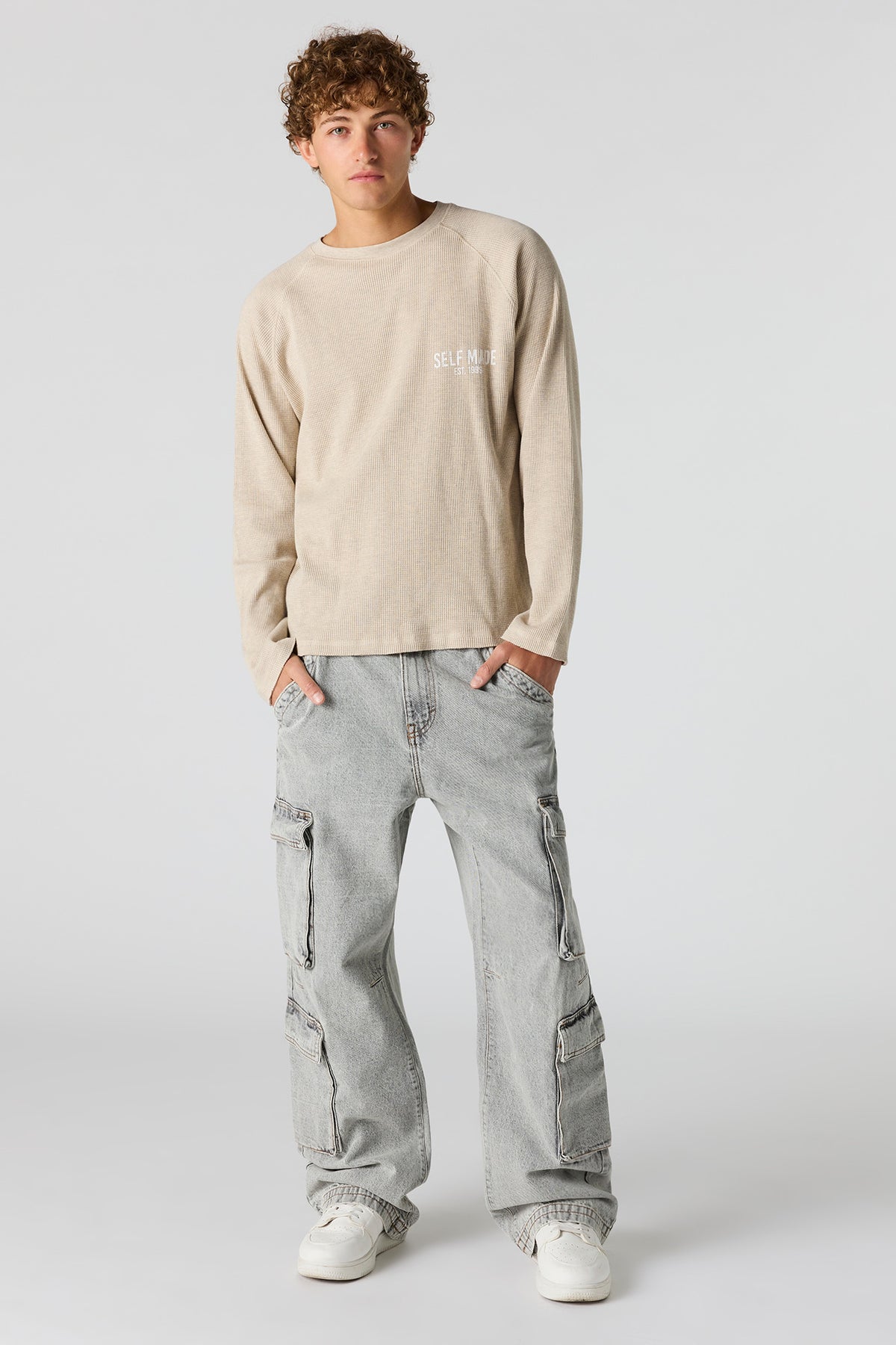 Alt View 2. Wide Cargo Jean - Light Grey