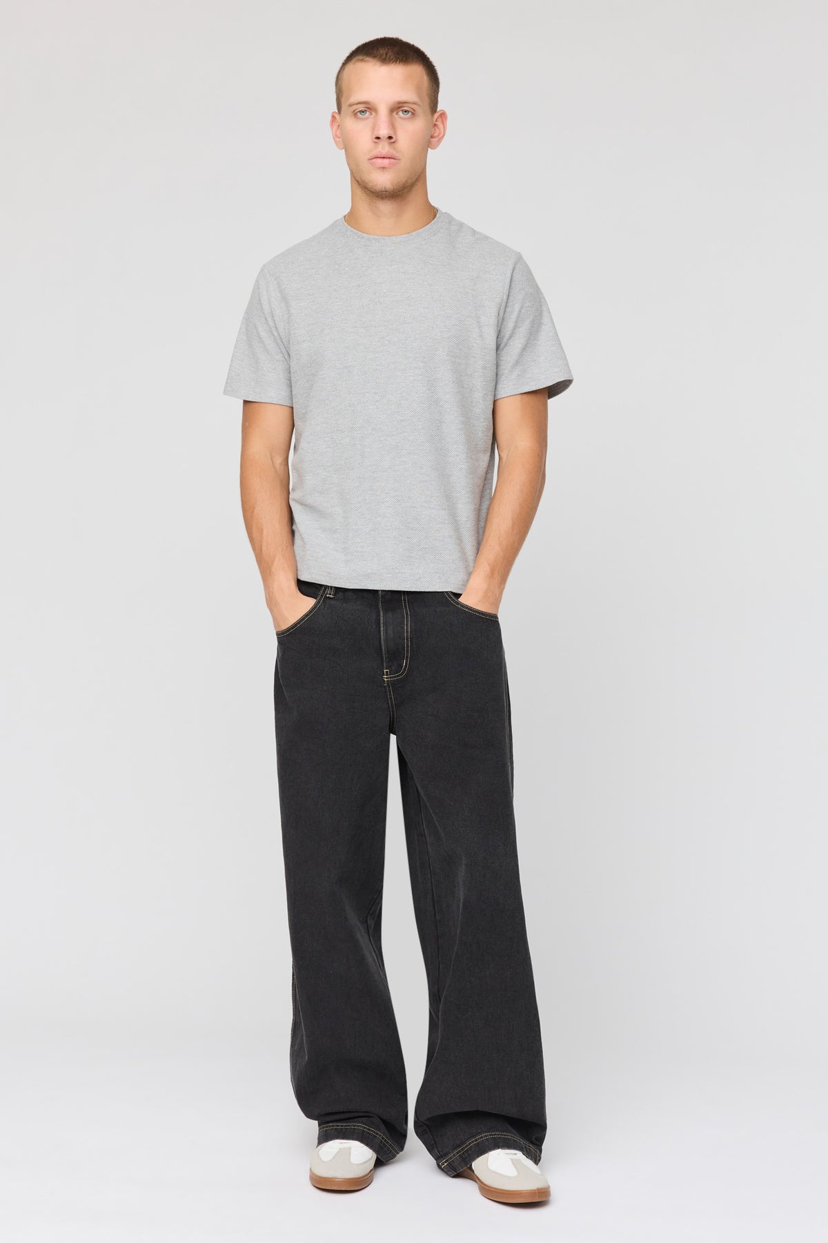 Alt View 2. Embroidered Wide Leg Jean - Charcoal