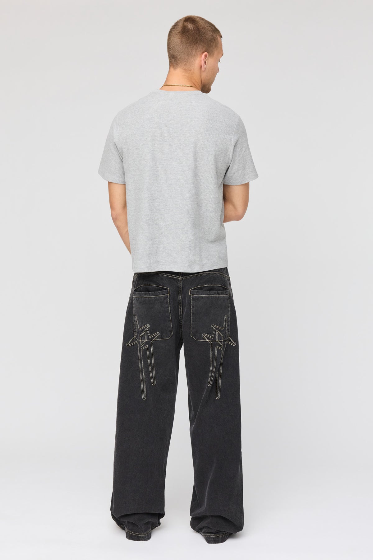 Alt View 3. Embroidered Wide Leg Jean - Charcoal