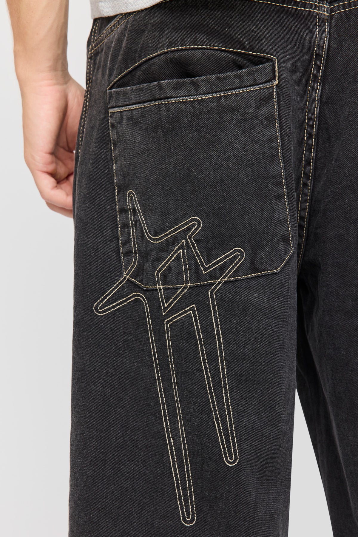 Alt View 4. Embroidered Wide Leg Jean - Charcoal