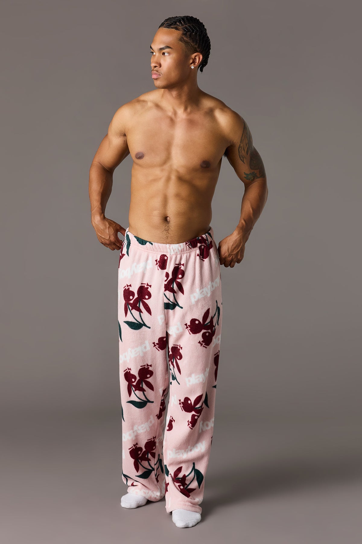 Vue alternative 2. Pantalon de pyjama en peluche à imprimé Playboy