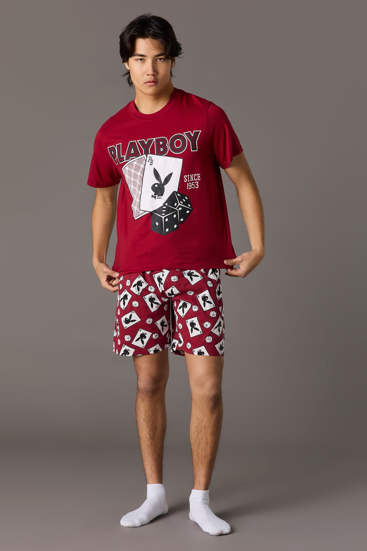 Vue alternative 2. Ensemble pyjama avec t-shirt à imprimé Playboy et short