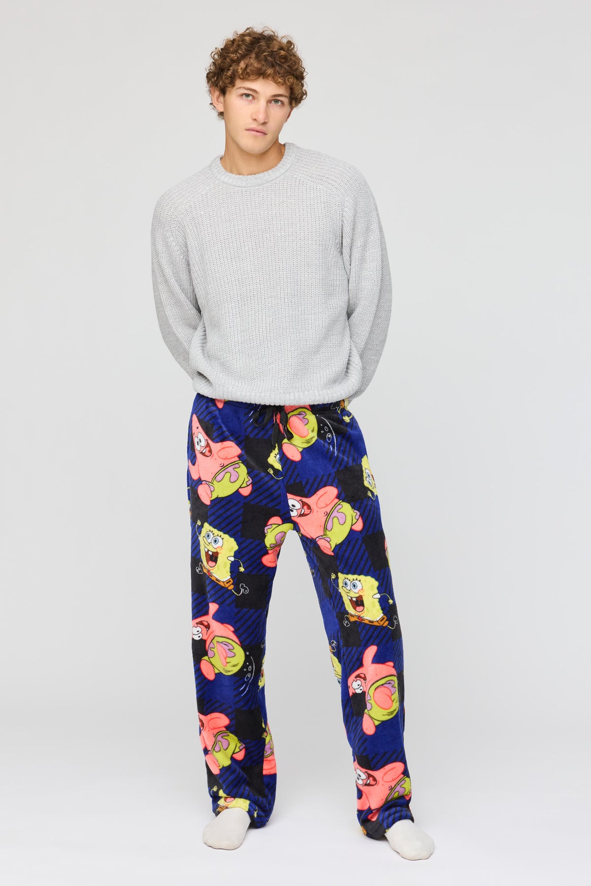 Vue alternative 2. Pantalon de pyjama en peluche à imprimé Cartoon 