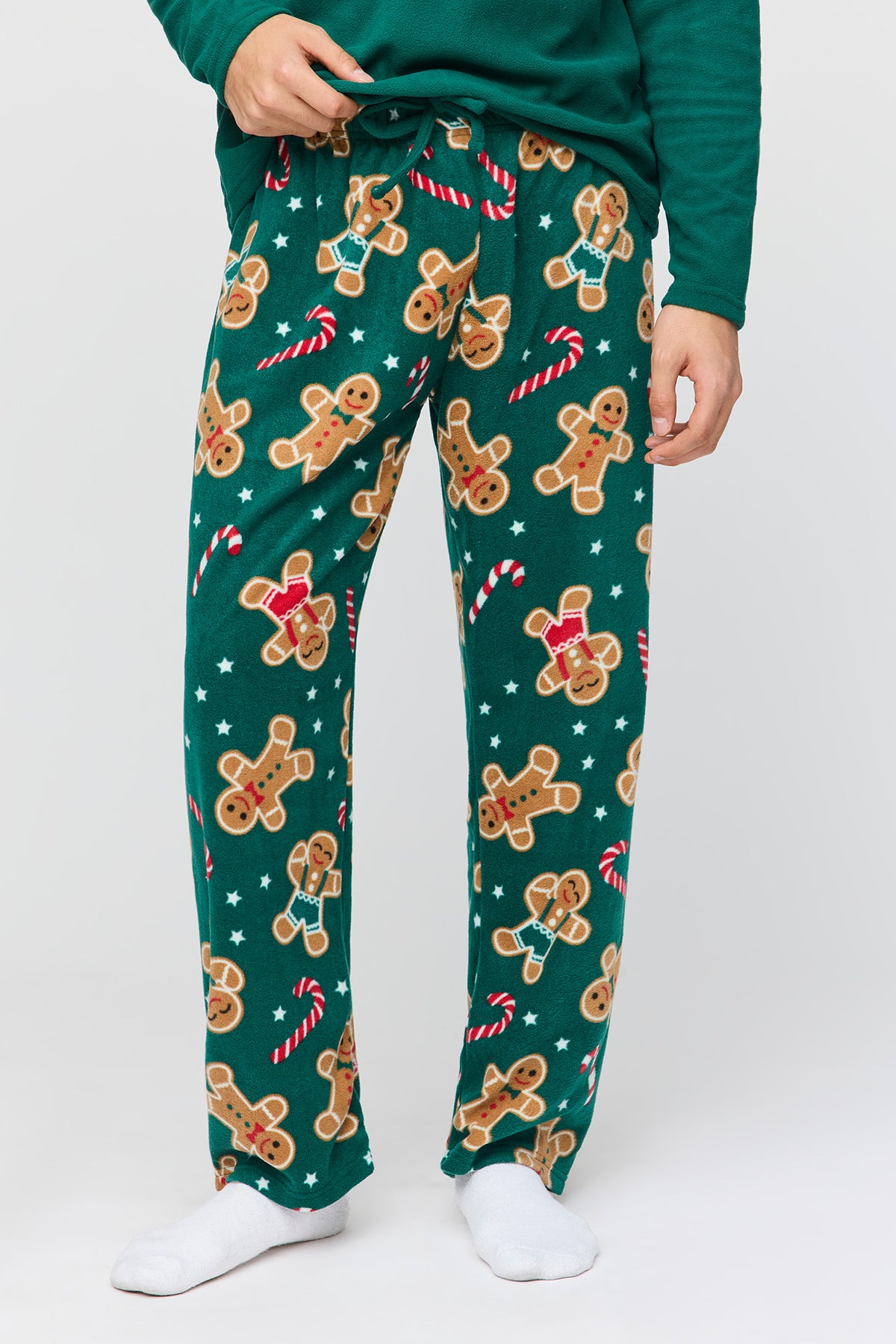 Alt View 3. Christmas Polar Fleece Pajama Gift Set - Green