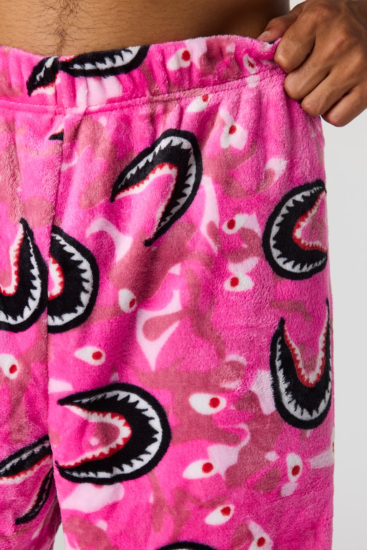 Vue alternative 4. Pantalon de pyjama imprimé en peluche