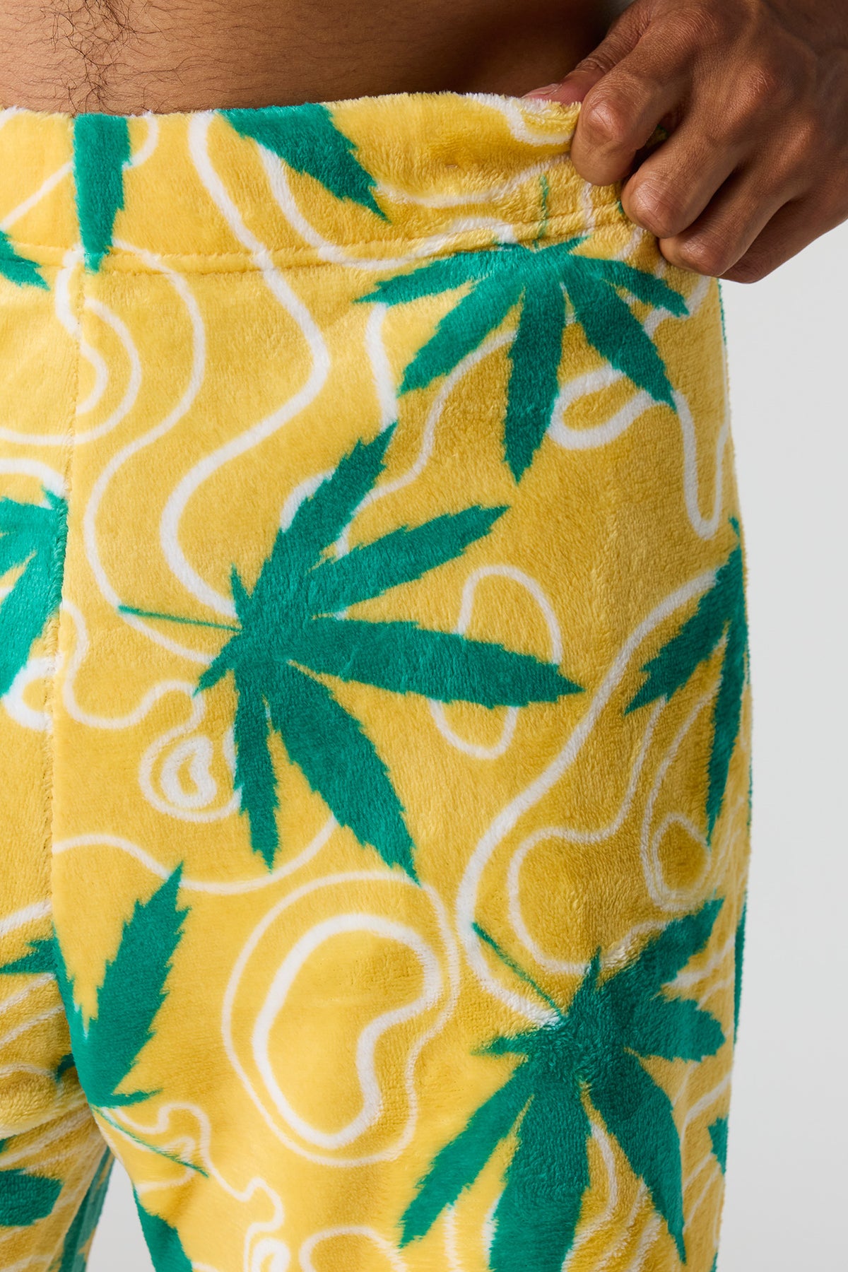 Vue alternative 4. Pantalon de pyjama imprimé en peluche