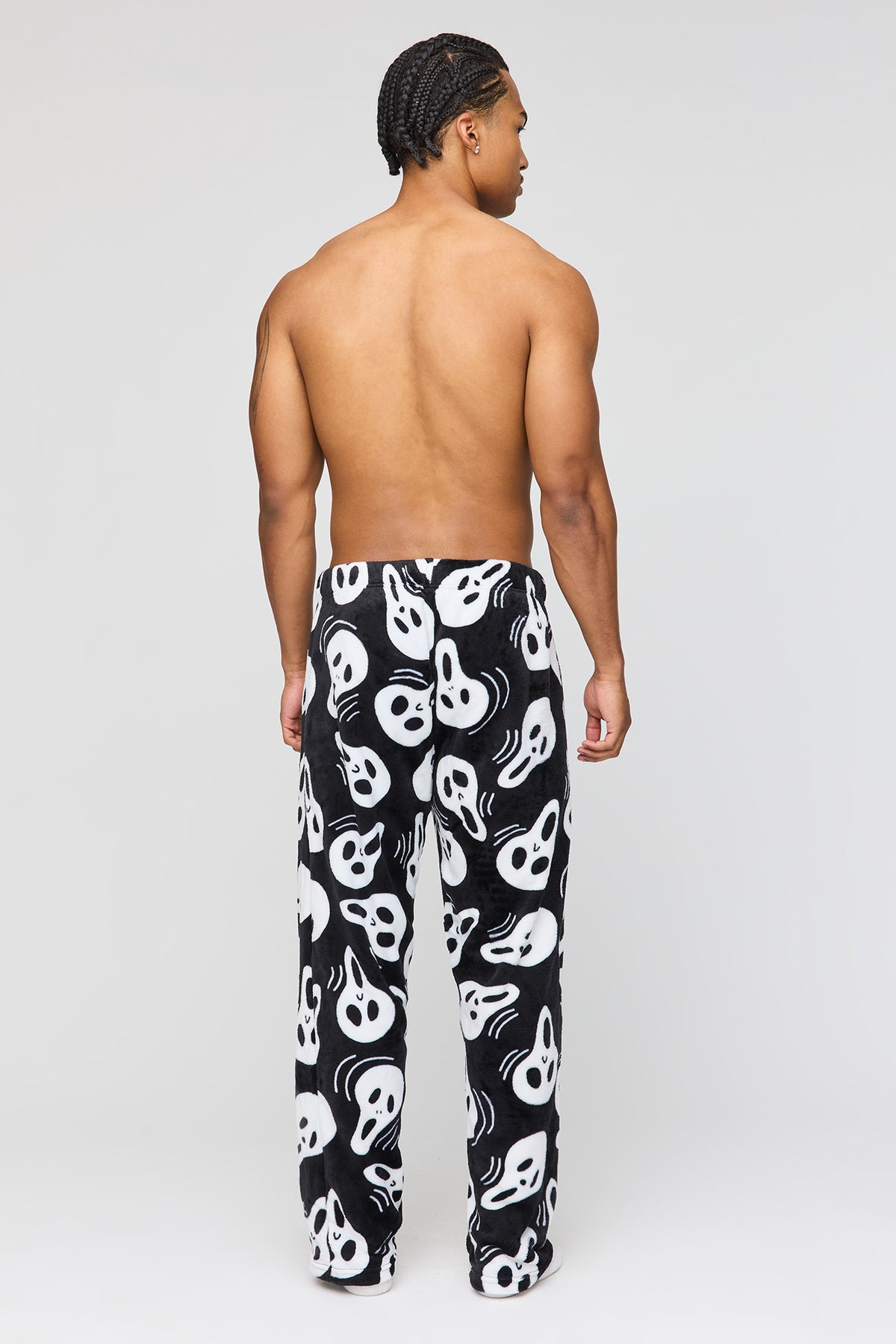 Alt View 3. Halloween Print Plush Pajama Pant - Black with White