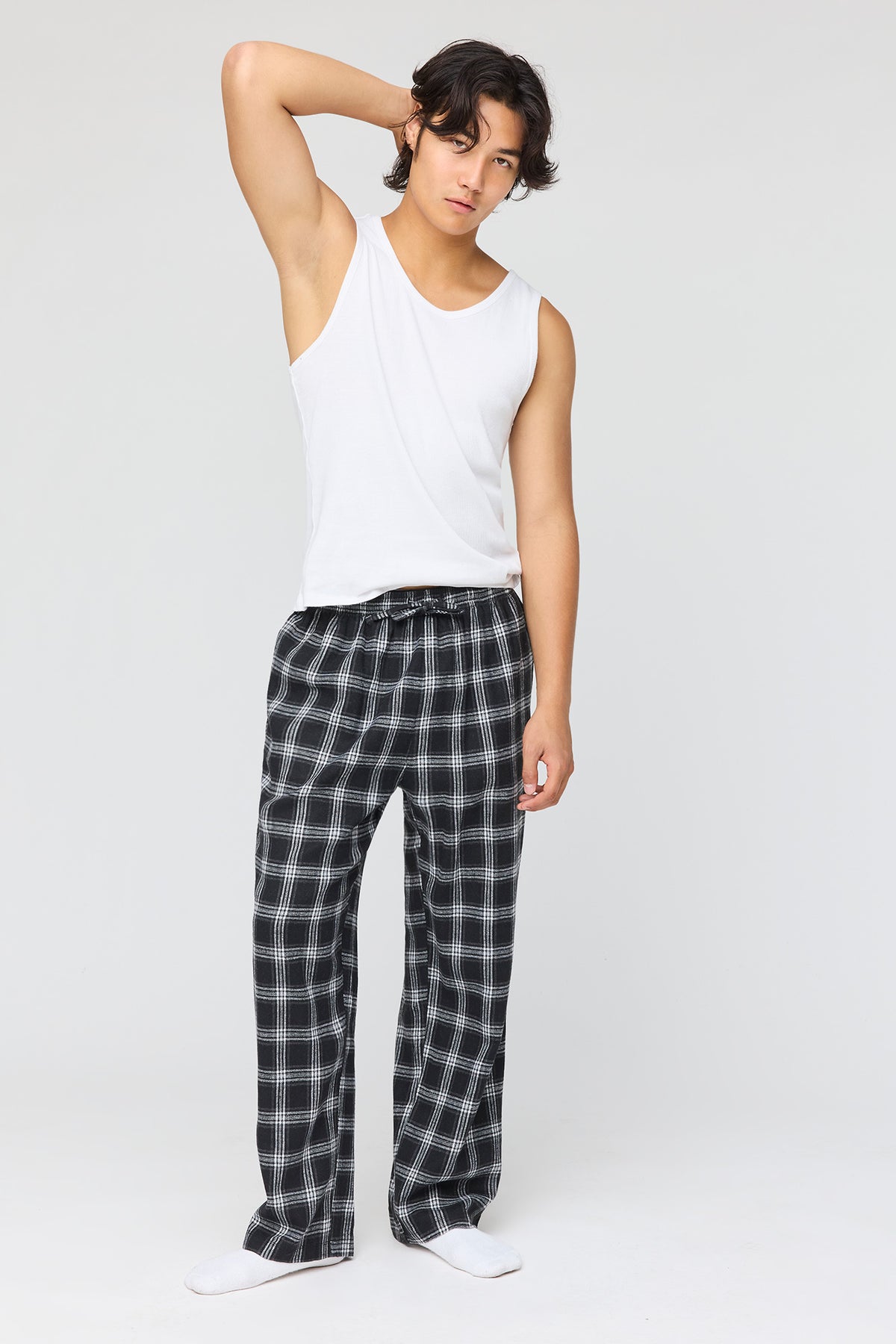 Vue alternative 2. Pantalon de pyjama en flanelle à carreaux