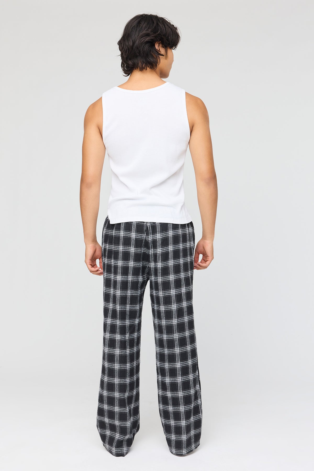 Vue alternative 3. Pantalon de pyjama en flanelle à carreaux