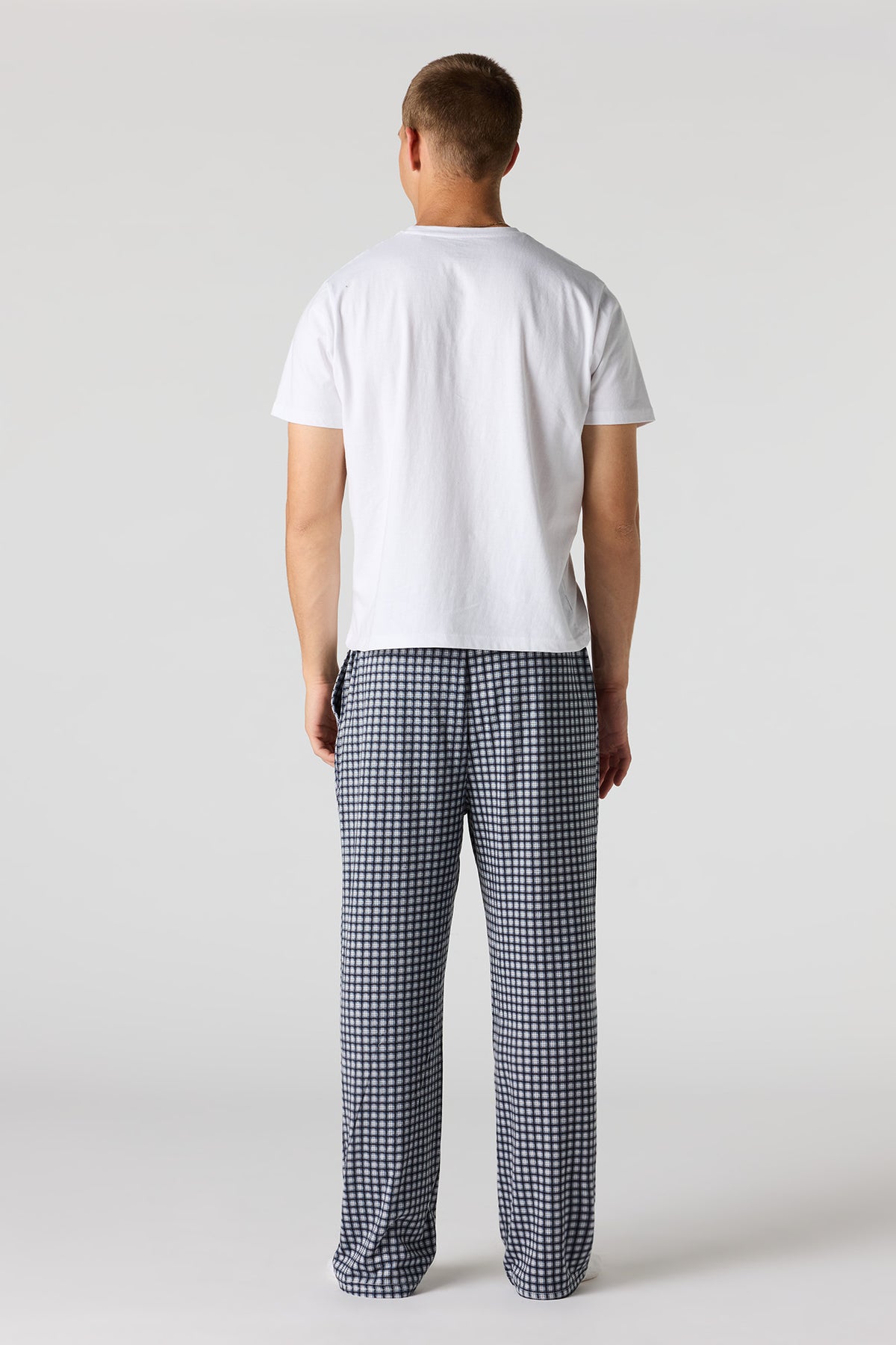 Vue alternative 3. Pantalon de pyjama à carreaux