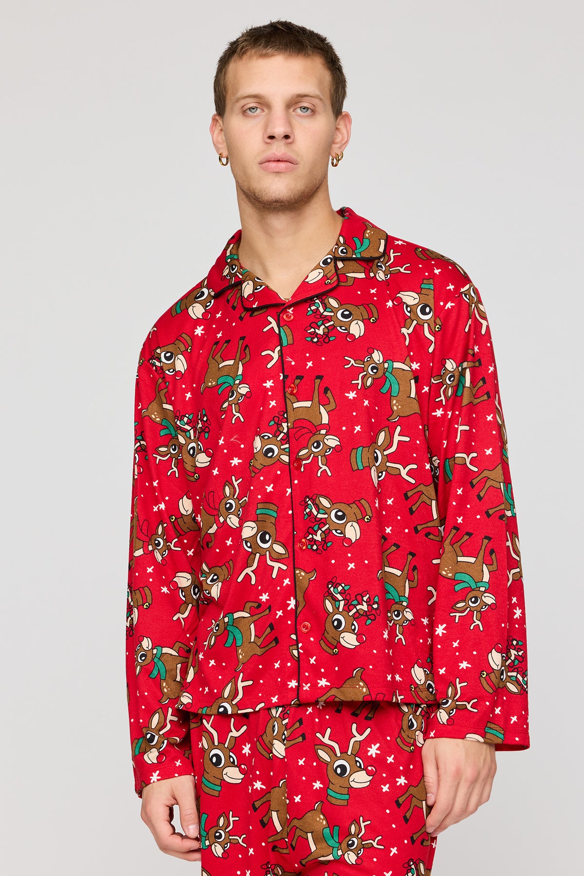Vue alternative 2. Ensemble-cadeau avec pyjama en molleton polaire à imprimé Rudolph