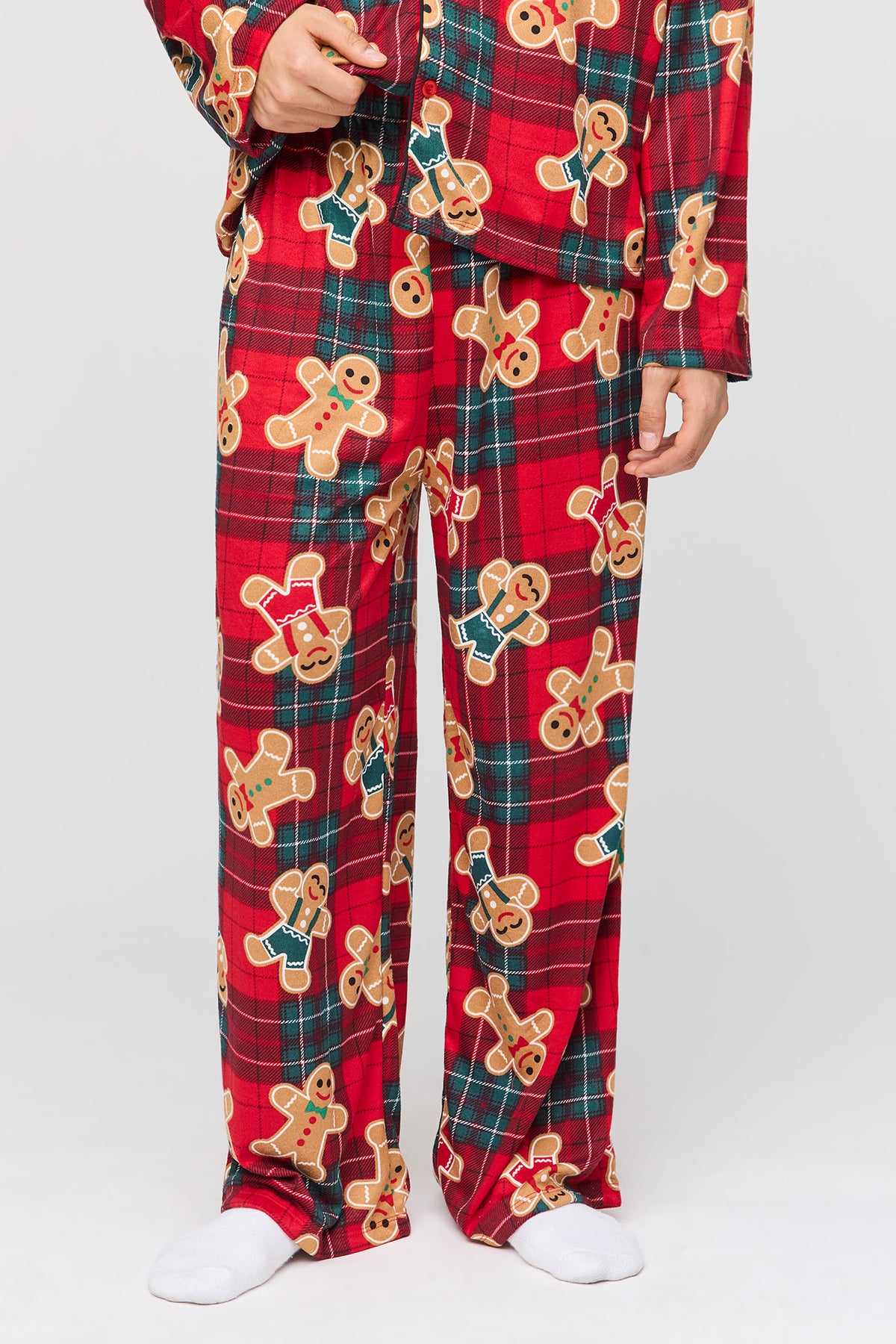 Alt View 3. Rudolph Polar Fleece Pajama Gift Set - Dark Red