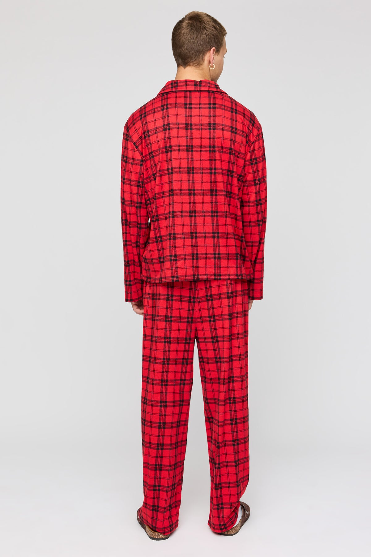 Vue alternative 4. Ensemble-cadeau avec pyjama en molleton polaire à carreaux
