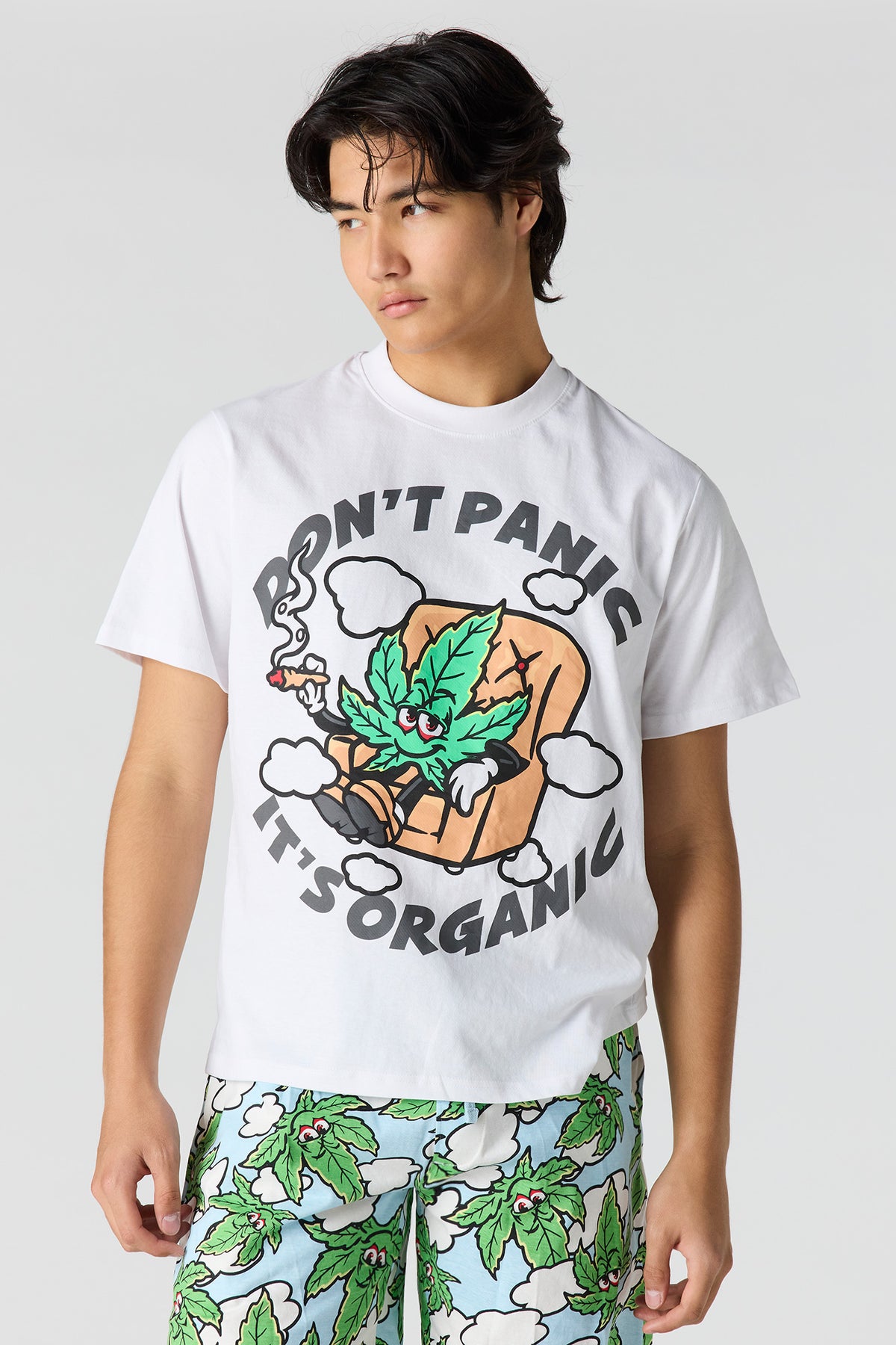Vue alternative 2. Ensemble pyjama avec t-shirt et short imprimés