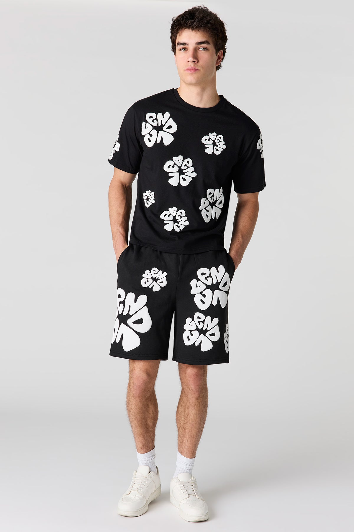 Vue alternative 2. Short en molleton imprimé
