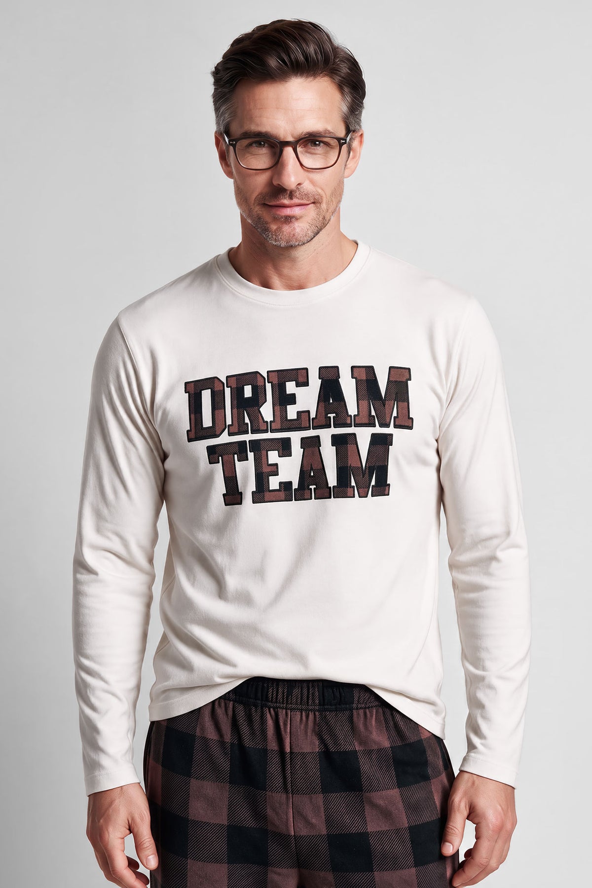 Alt View 3. Mens Dream Team Fammy Jammies Set - Brown