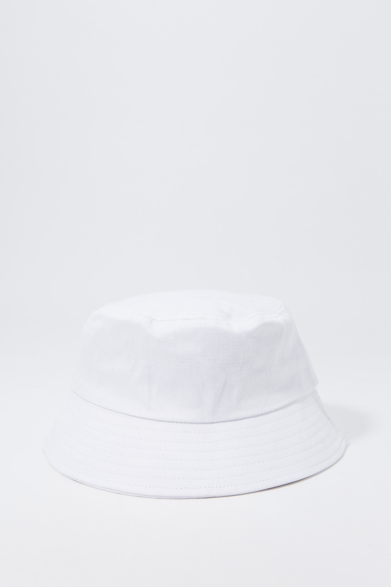 Chapeau cloche avec empiècement 1992