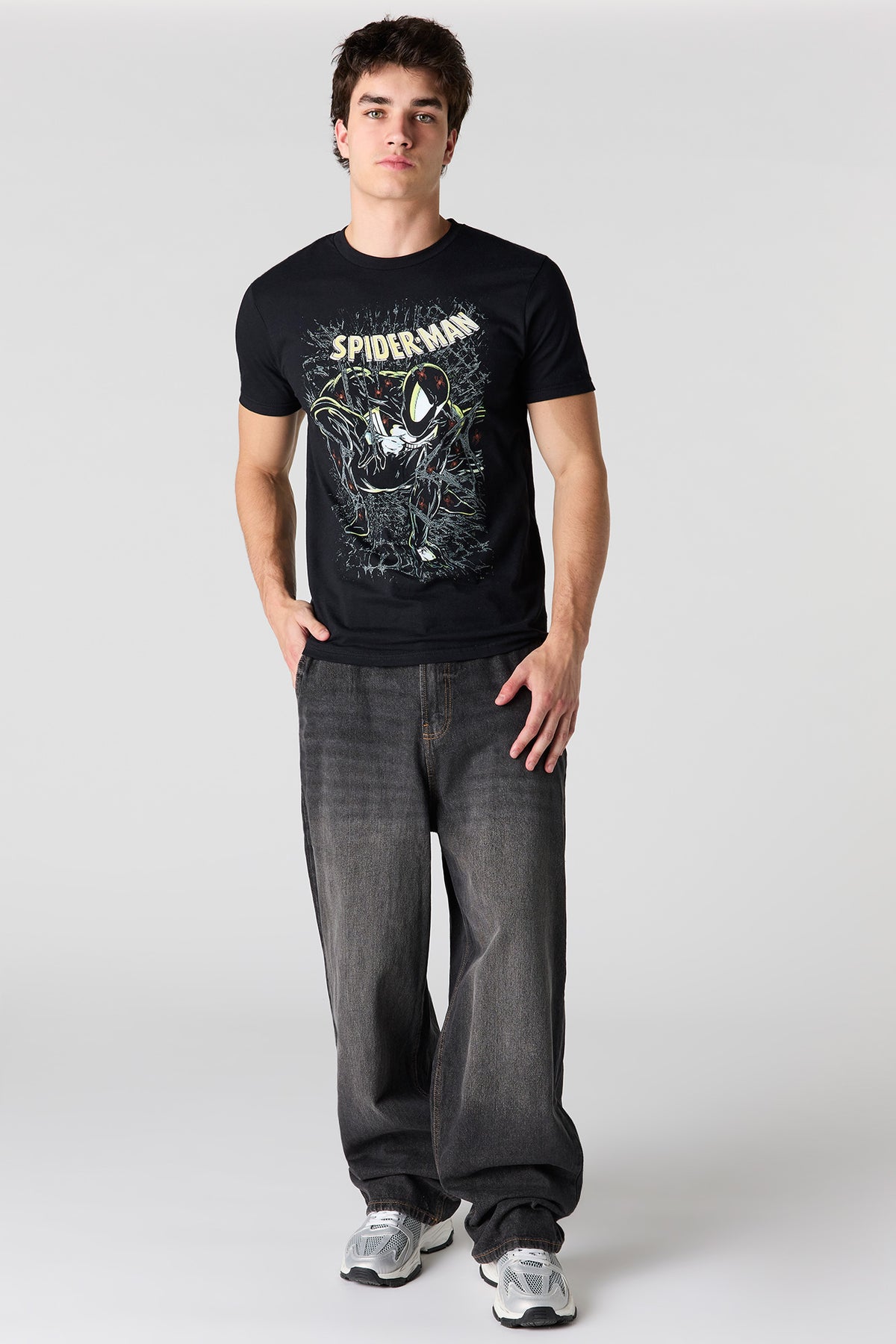Vue alternative 3. T-shirt à imprimé Spider-Man