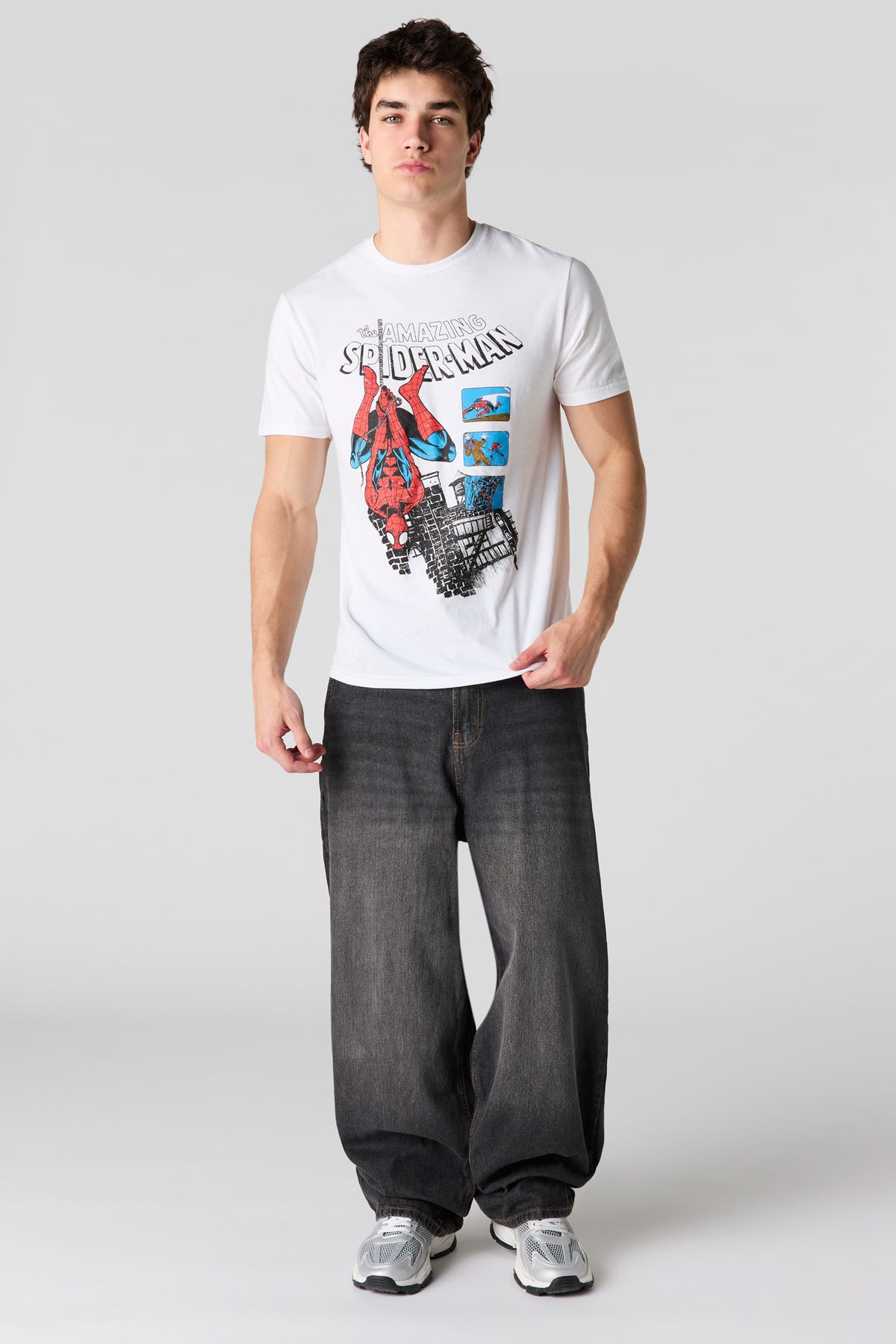 Vue alternative 3. T-shirt à imprimé Spider-Man