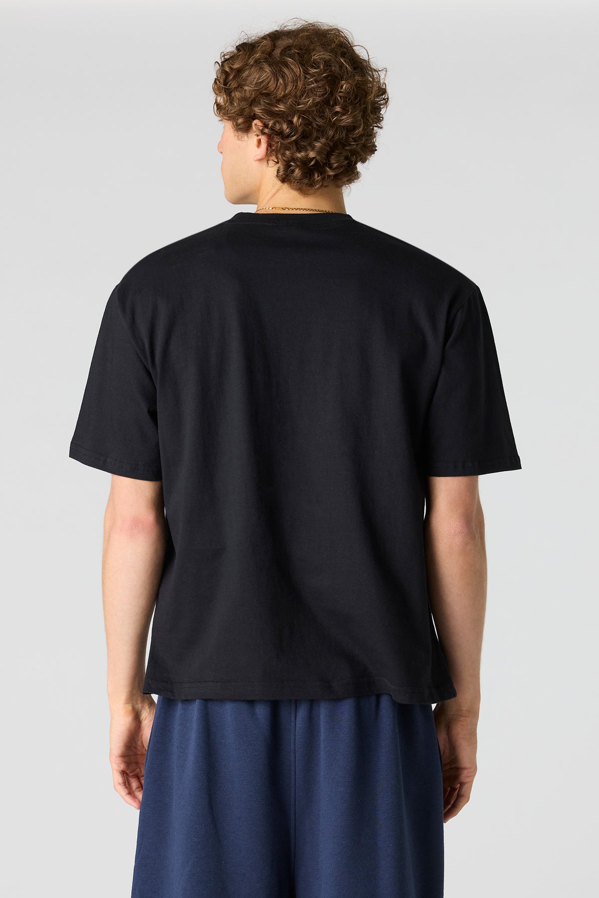 Alt View 2. Coca-Cola Graphic Relaxed T-Shirt - Black