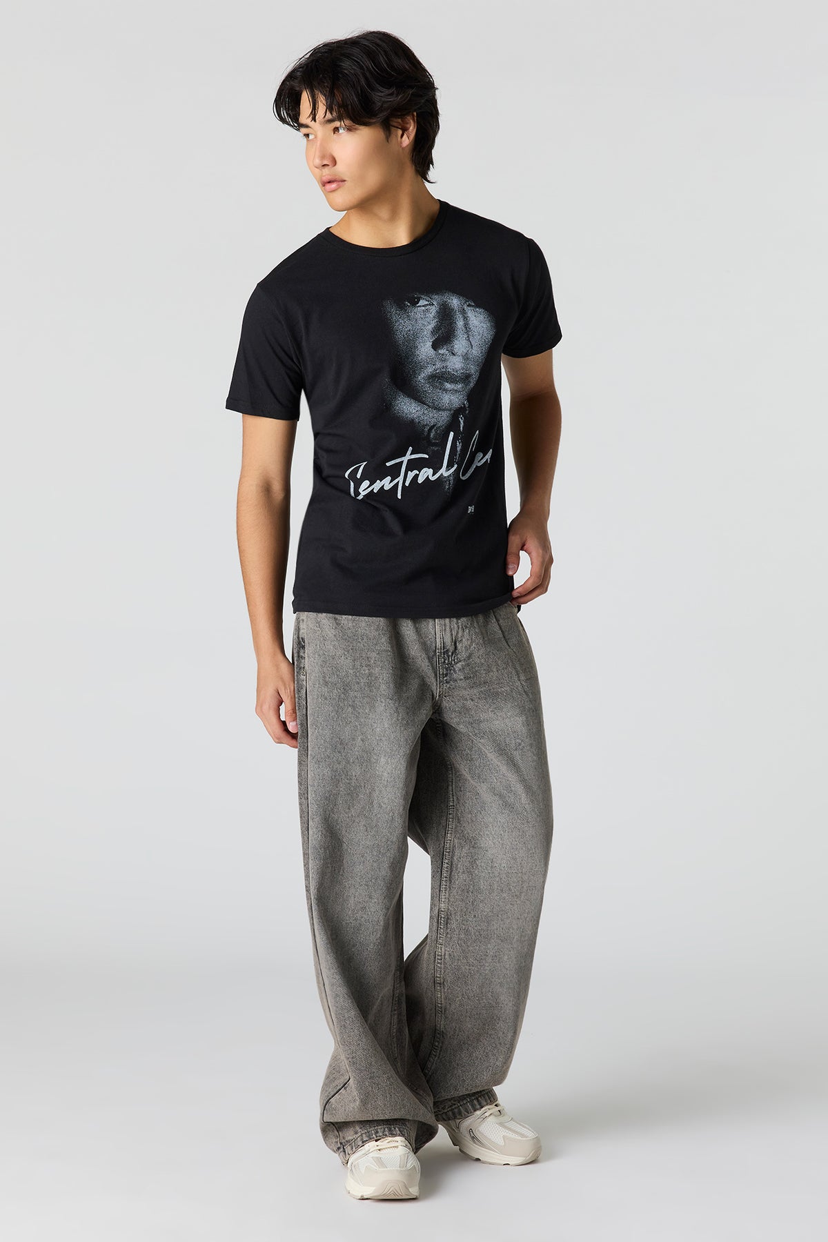 Alt View 3. Central Cee Graphic T-Shirt - Black