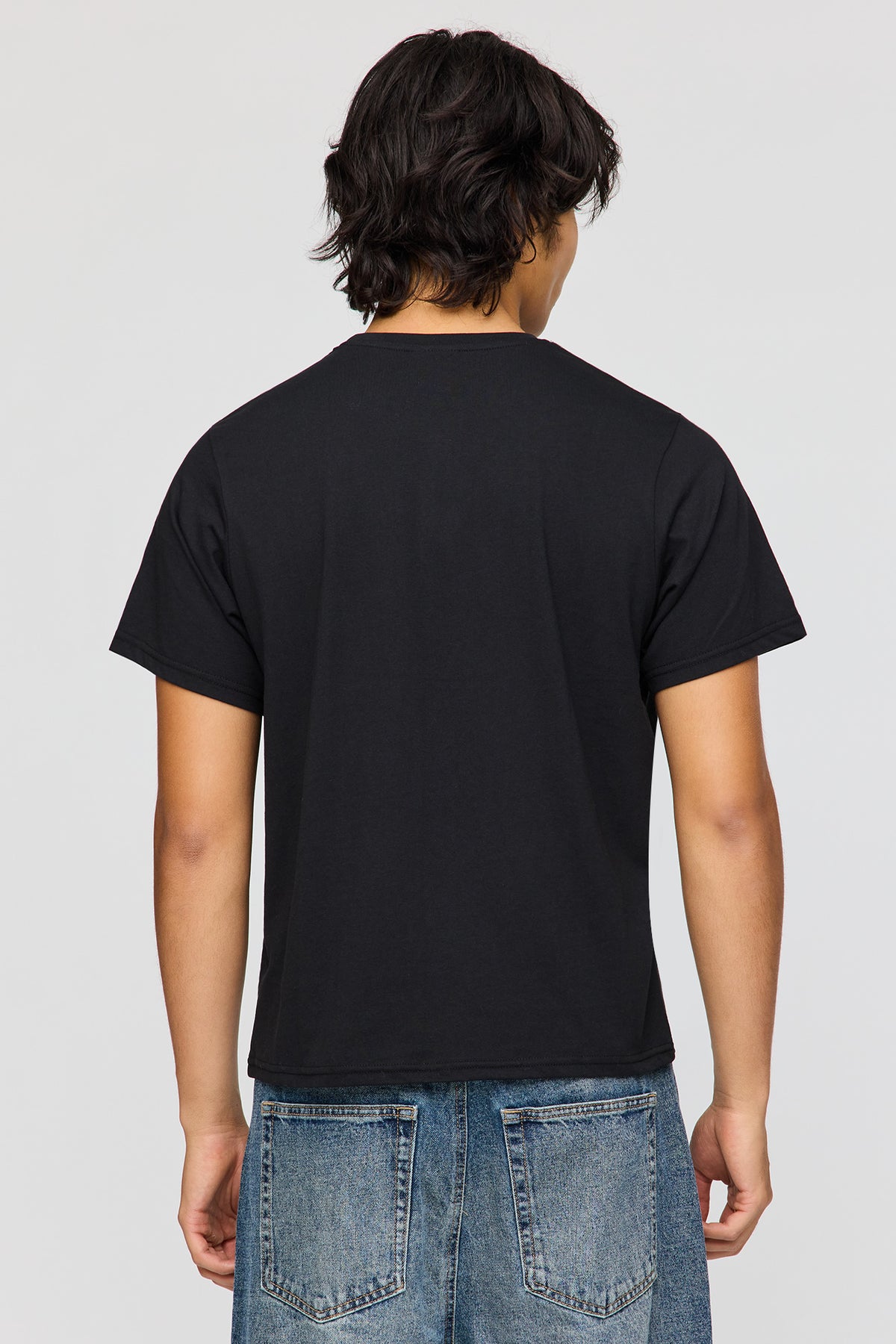 Alt View 2. Superman Graphic T-Shirt - Black