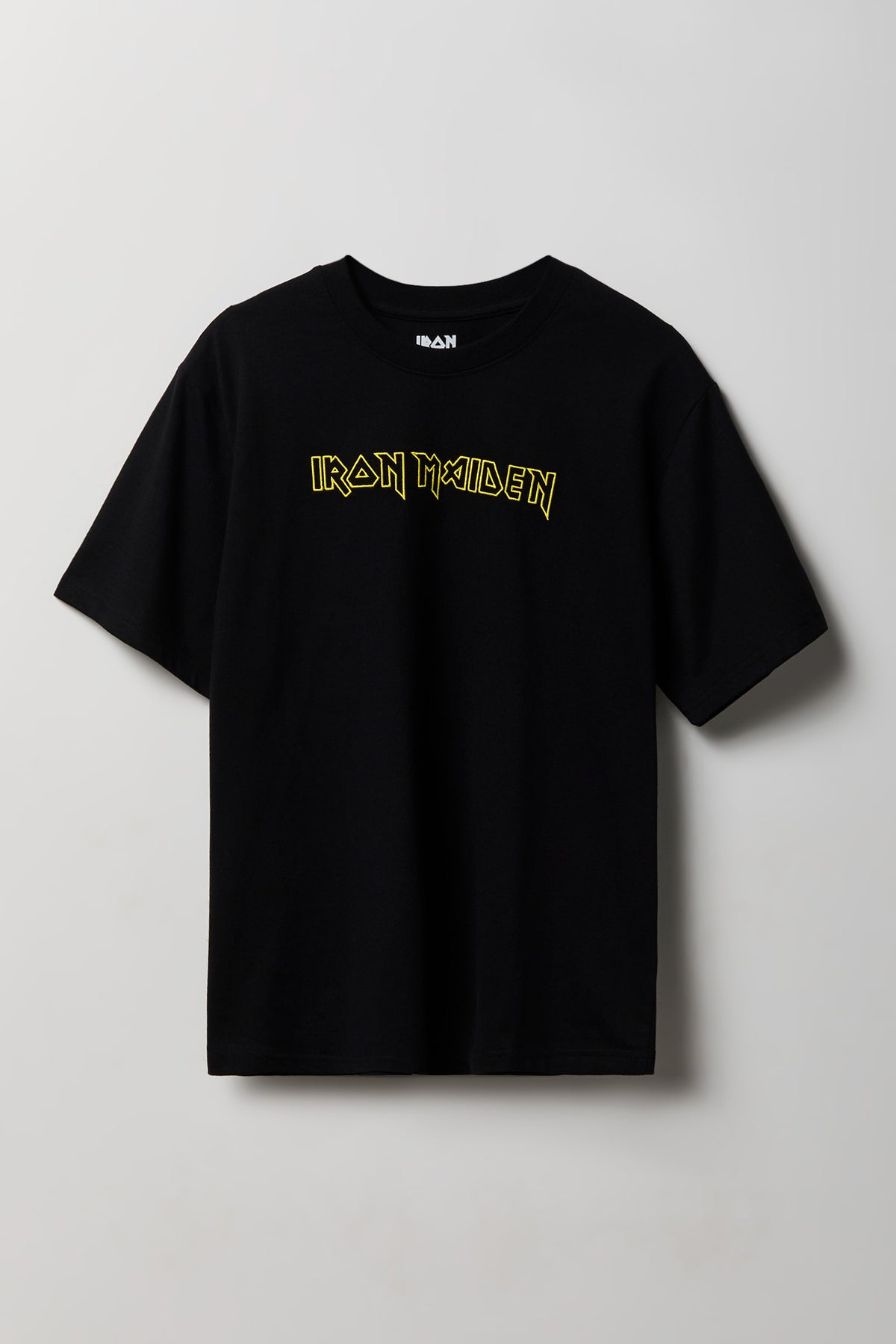 Vue alternative 2. T-shirt à imprimé Iron Maiden