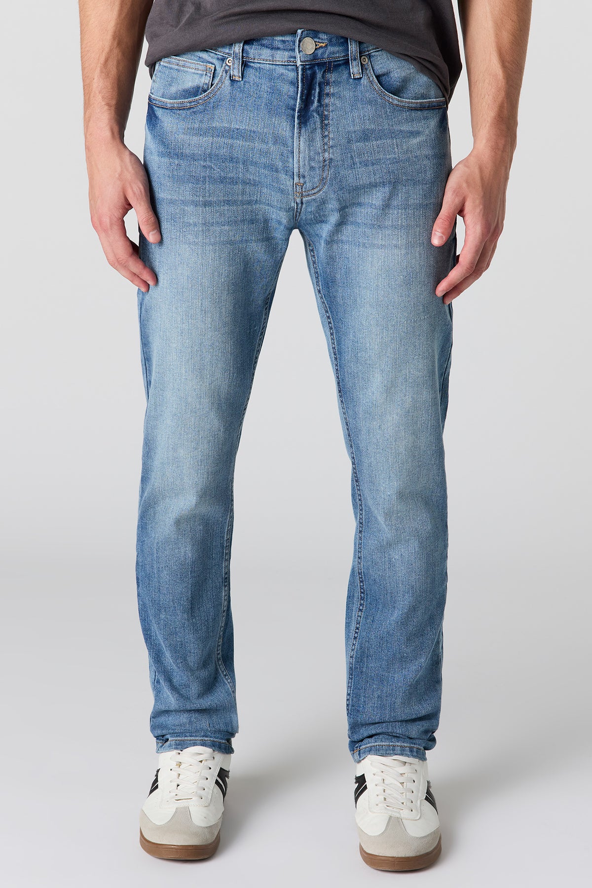 Alt View 2. Straight Medium Jean - Medium Blue
