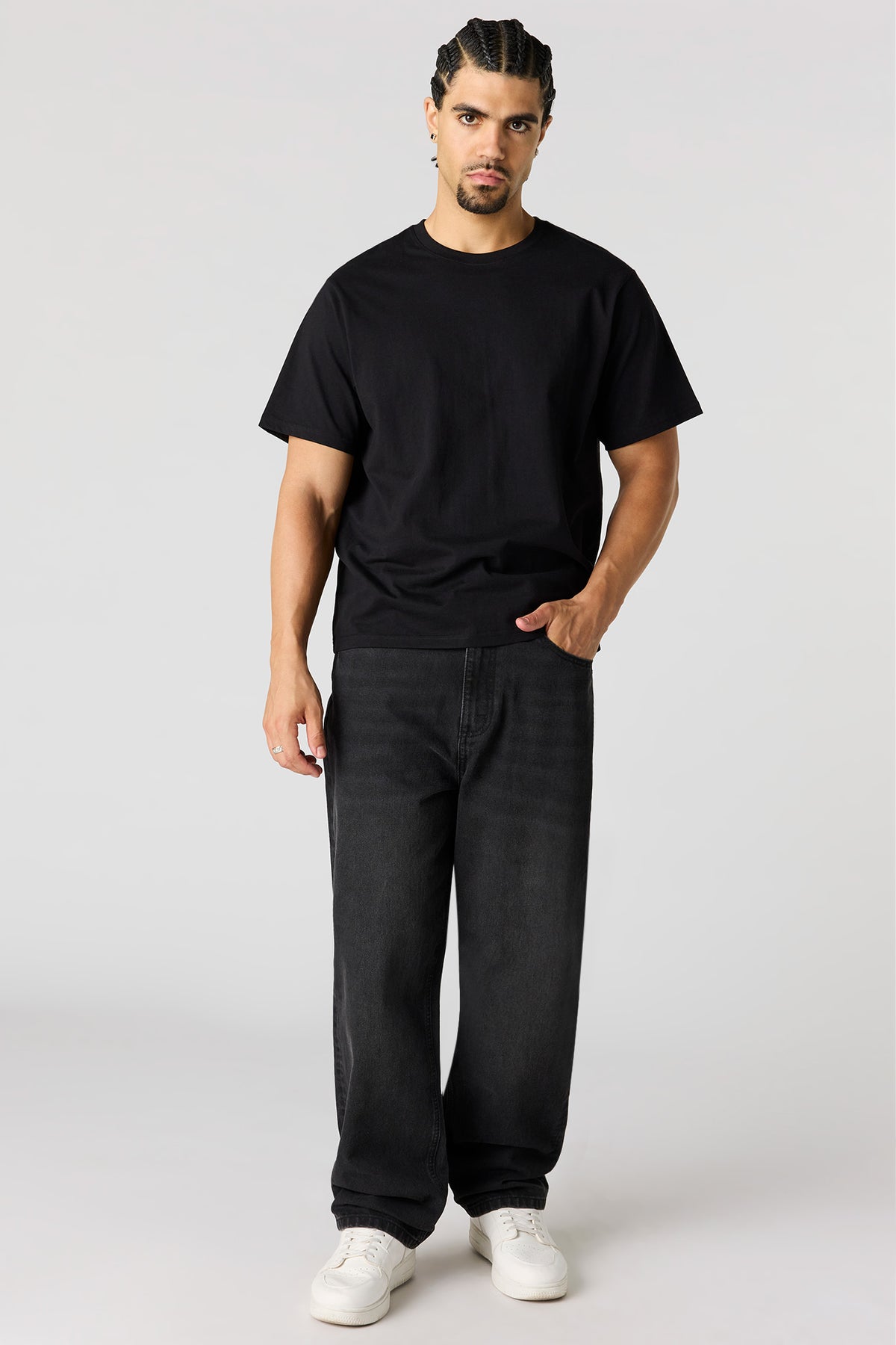 Vue alternative 2. Jean baggy délavé noir