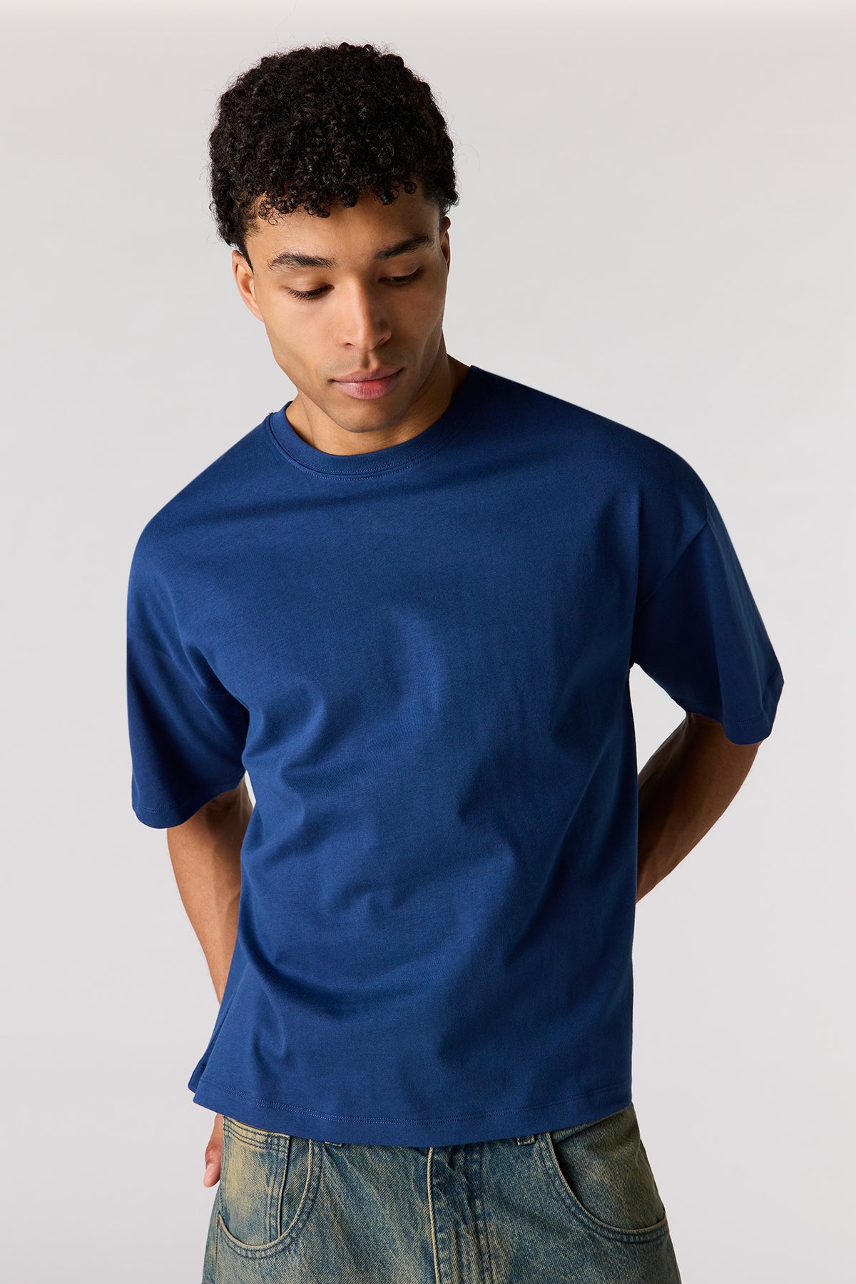 Vue alternative 10. T-shirt carré