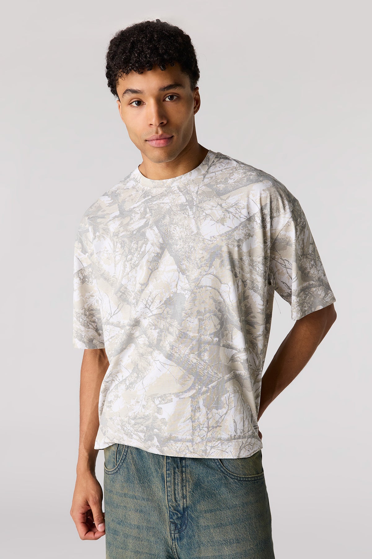 Vue alternative 16. T-shirt carré
