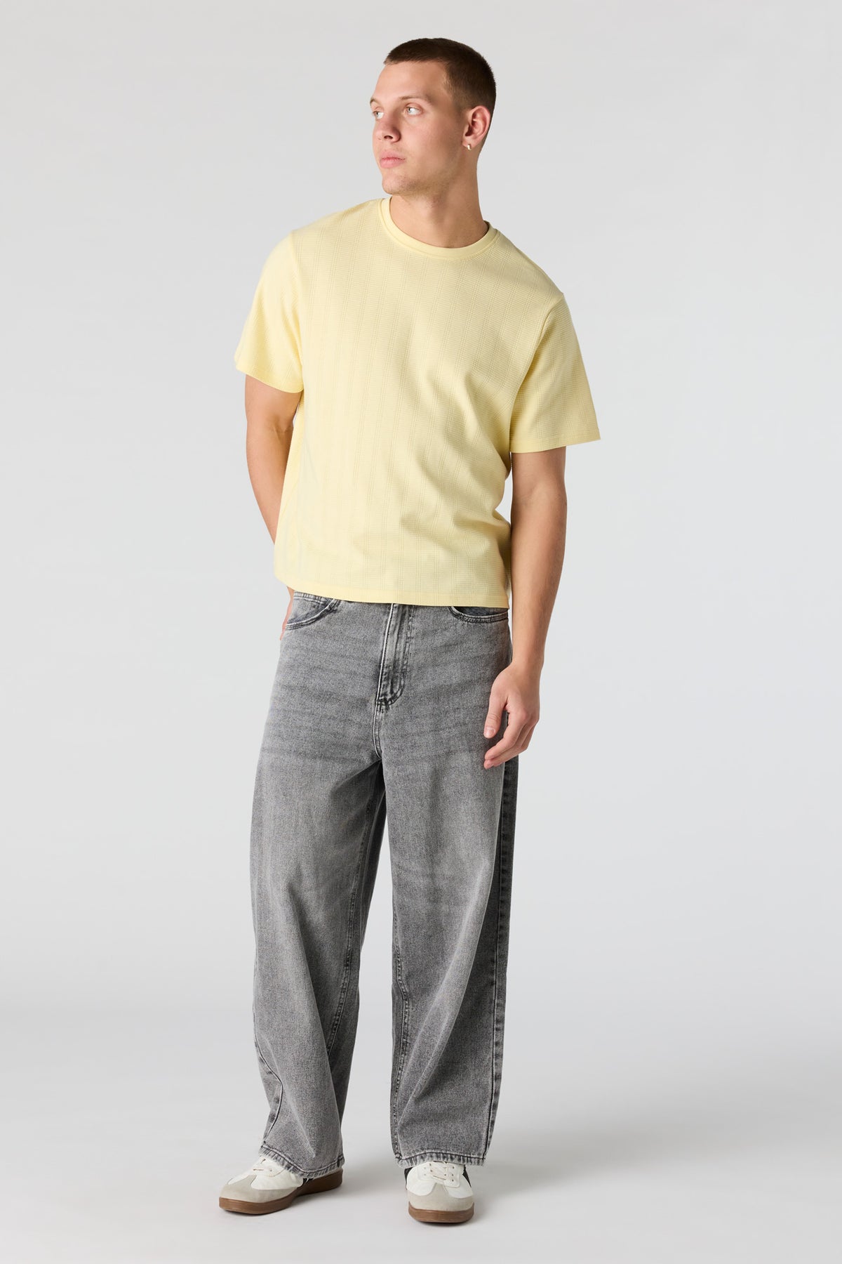 Alt View 3. Textured T-Shirt - Yellow