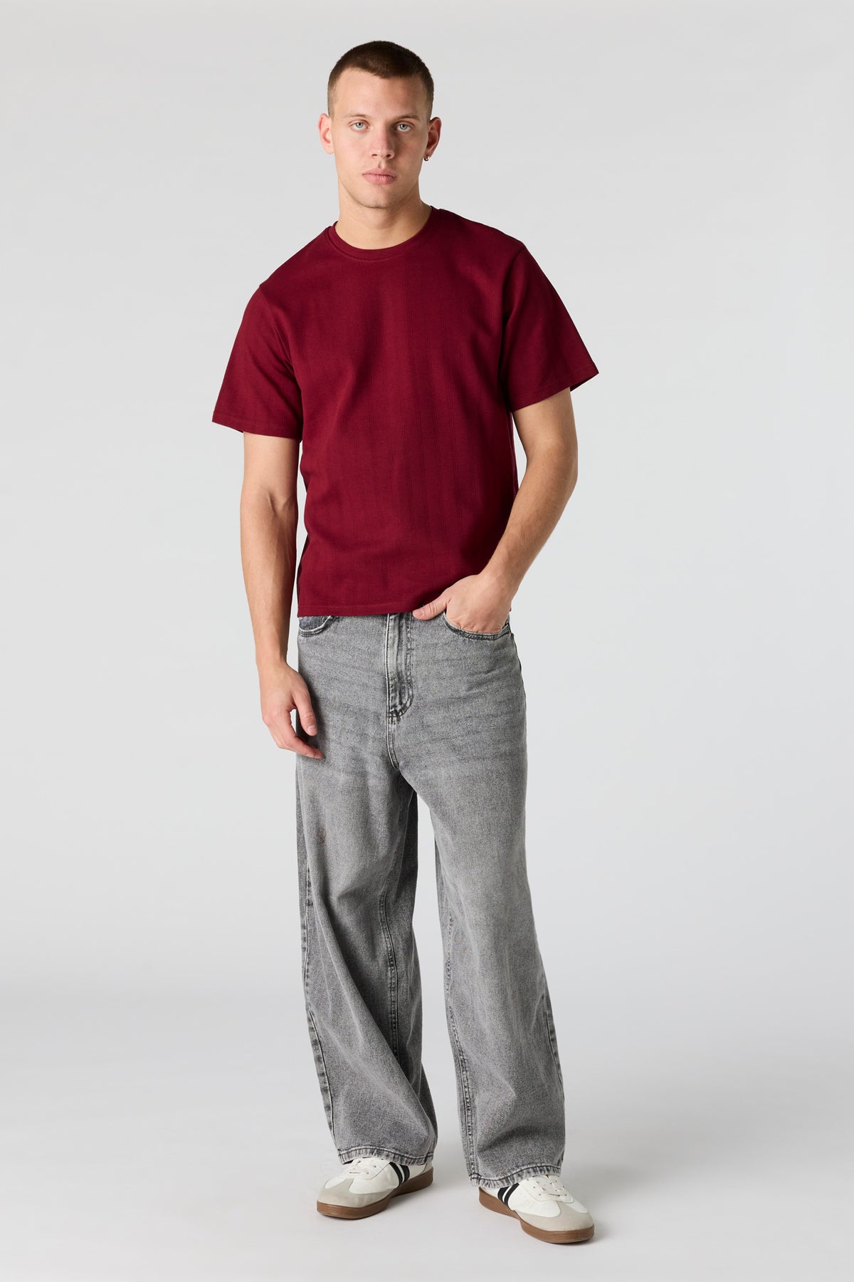 Vue alternative 3. T-shirt texturé
